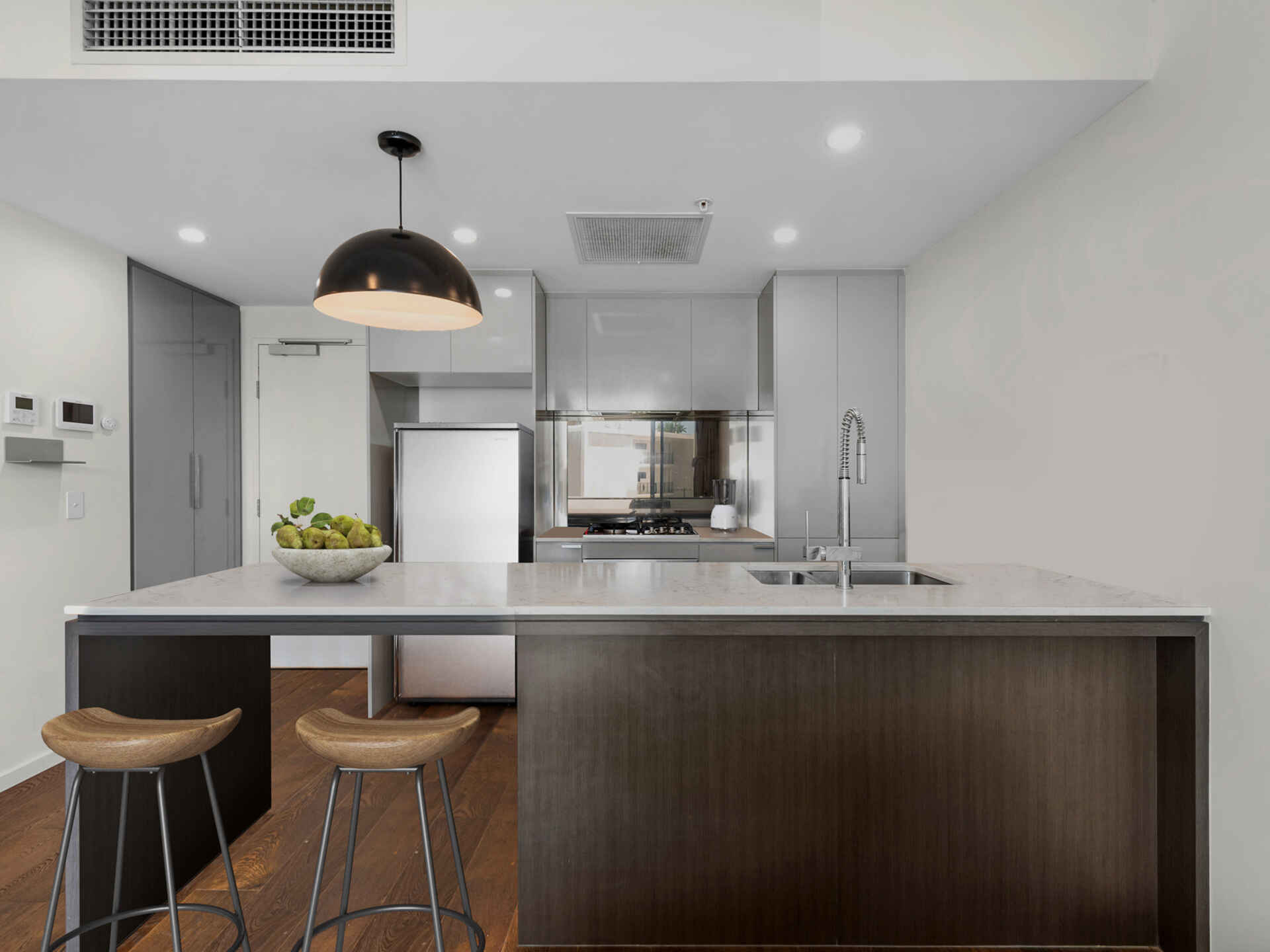 506/148 Logan Road Woolloongabba