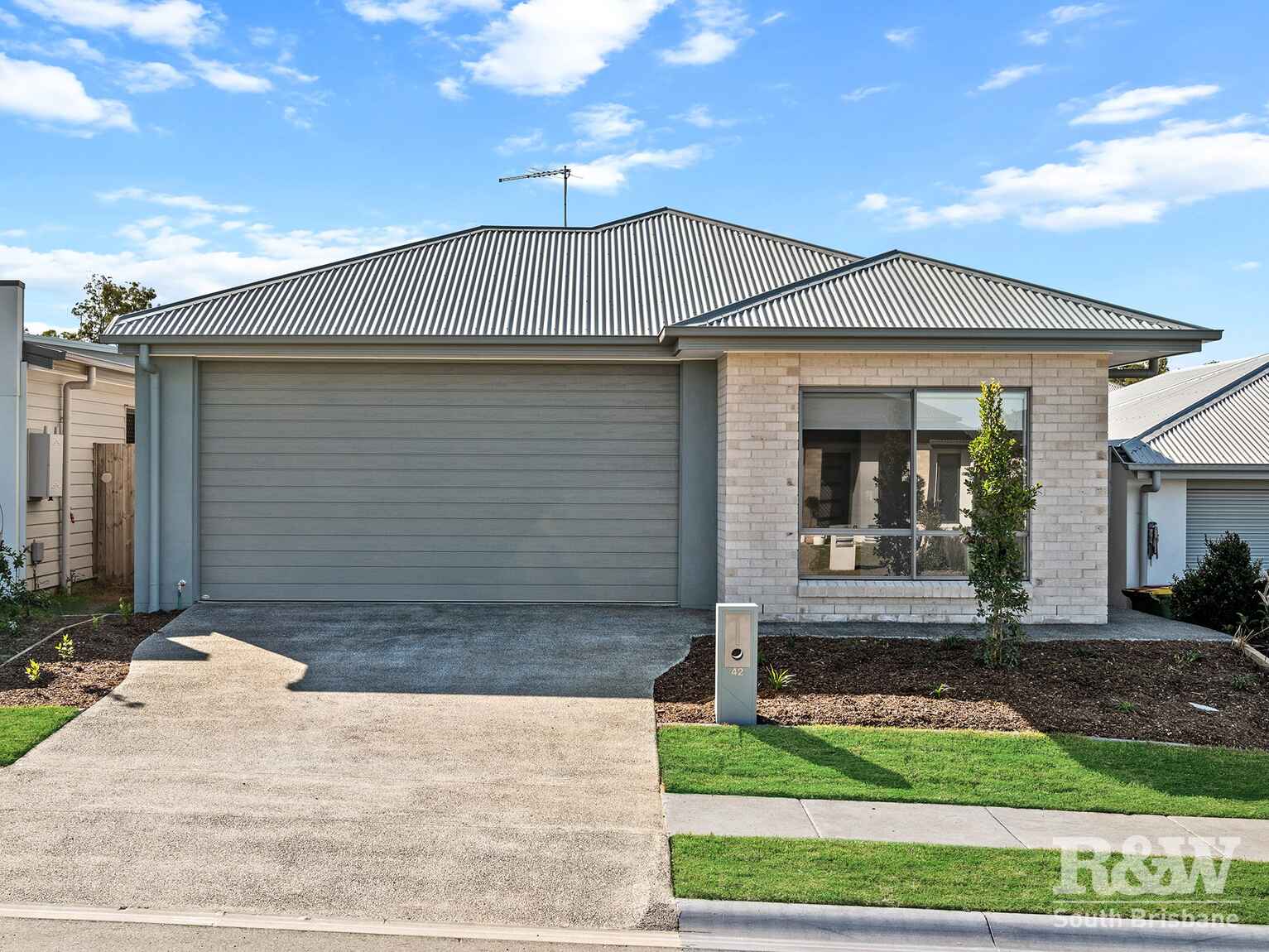 42 Rural Street Park Ridge