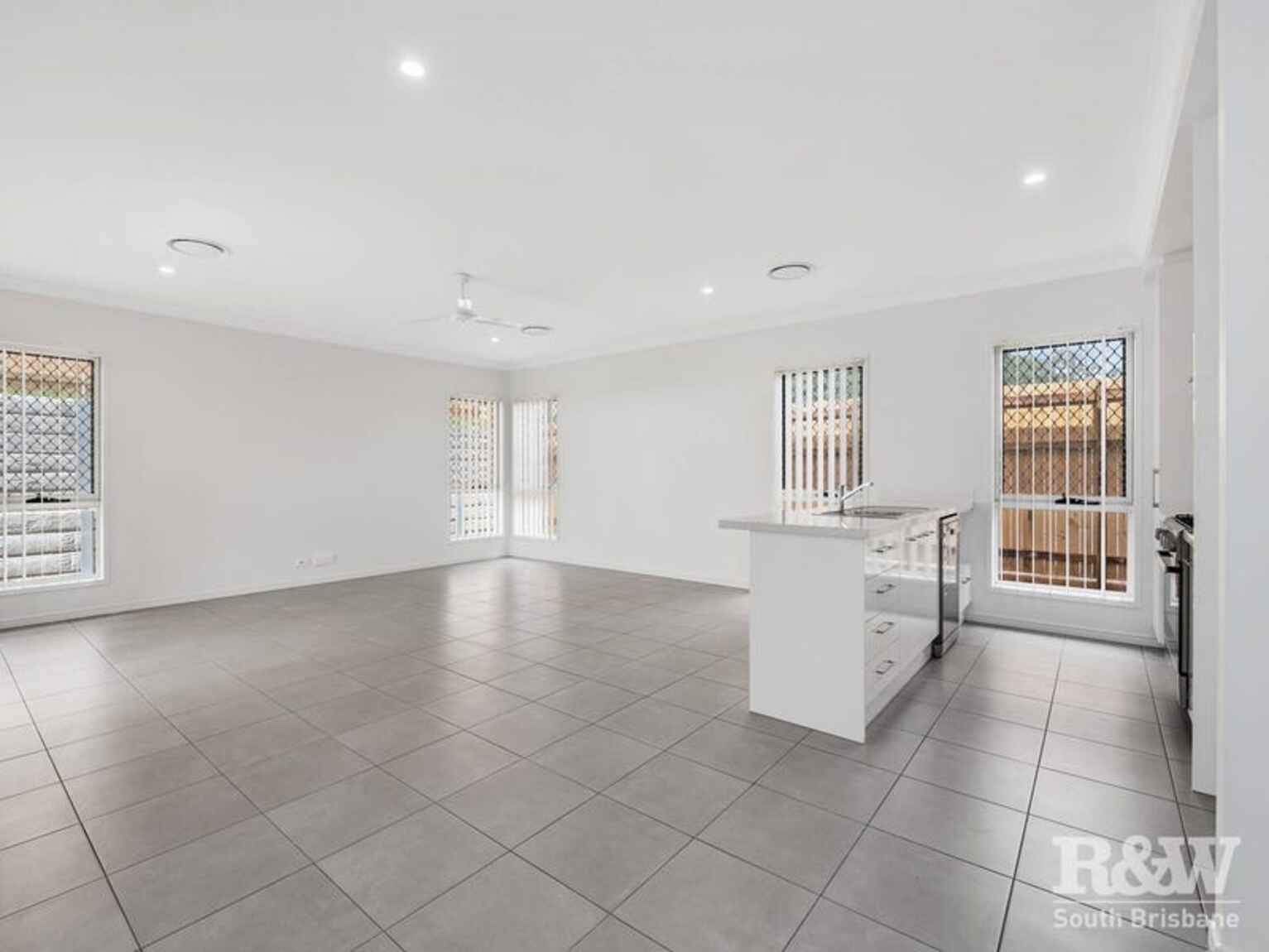 6 Bilson Street Pallara