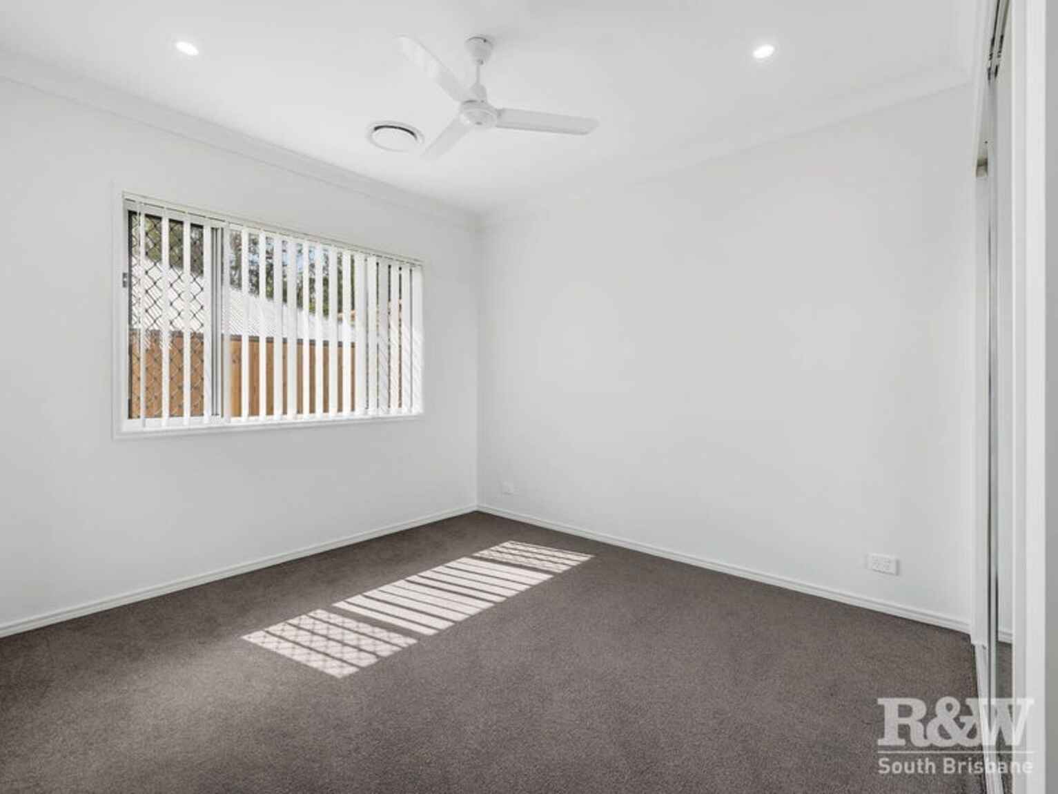 6 Bilson Street Pallara