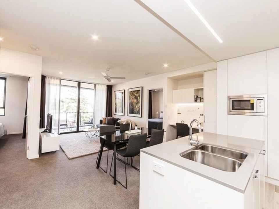607/18 Hubert Street Woolloongabba