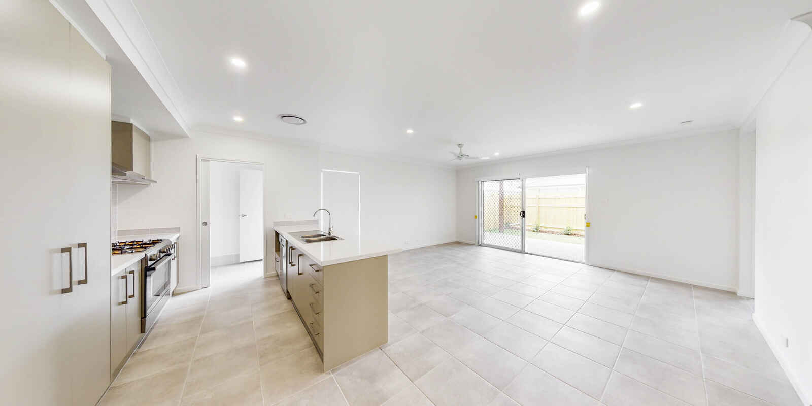 85 Hilltop Circuit Pallara