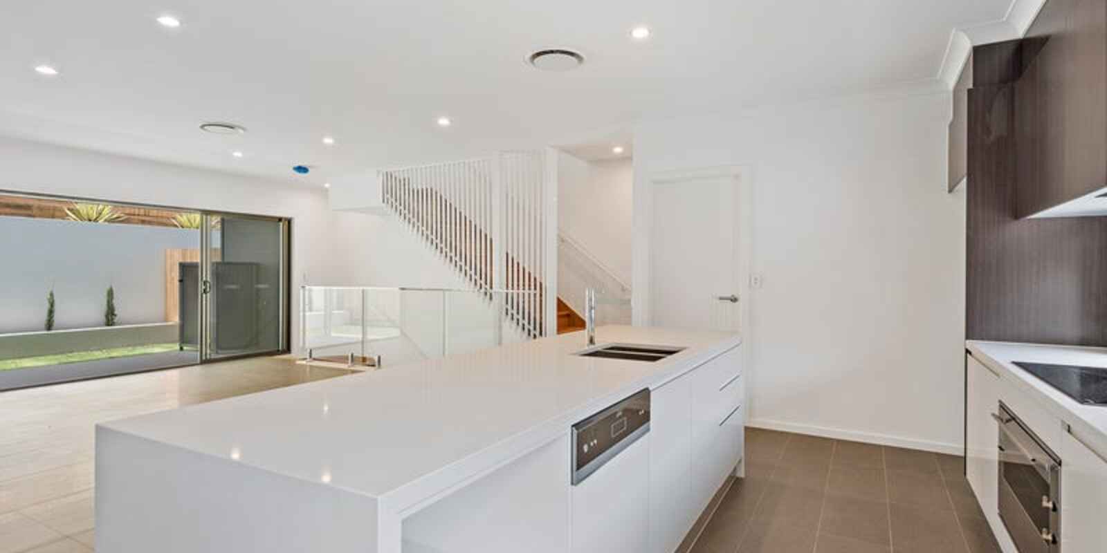 9/50 Norman Avenue Norman Park 9/50 Norman Avenue Norman Park