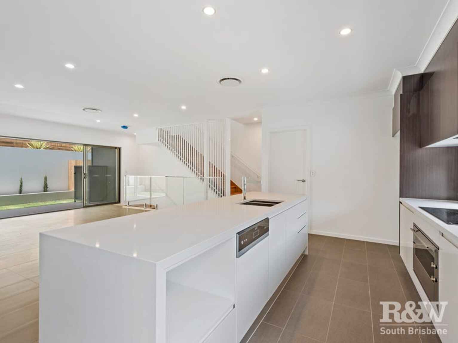 9/50 Norman Avenue Norman Park 9/50 Norman Avenue Norman Park