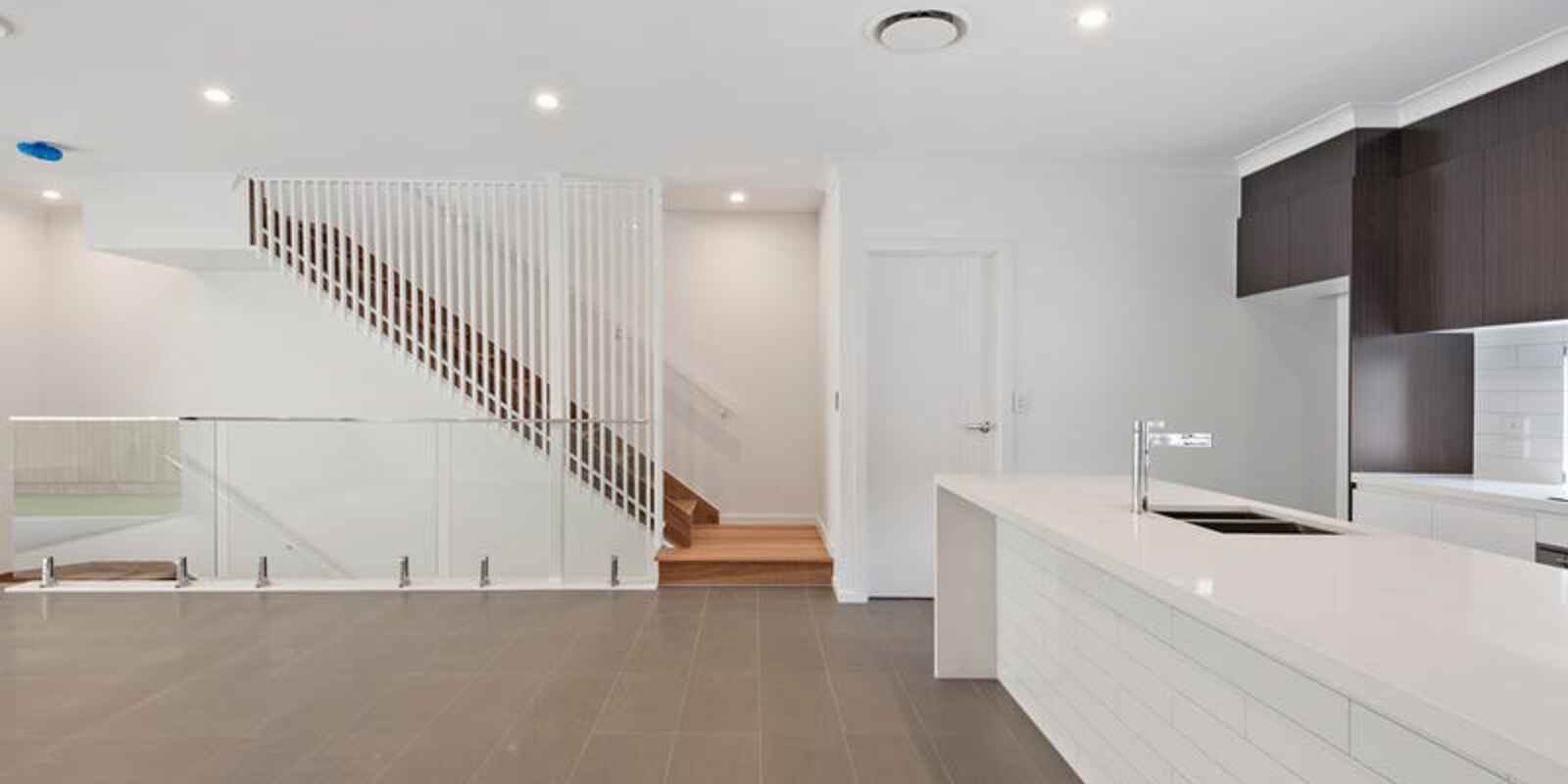 9/50 Norman Avenue Norman Park 9/50 Norman Avenue Norman Park