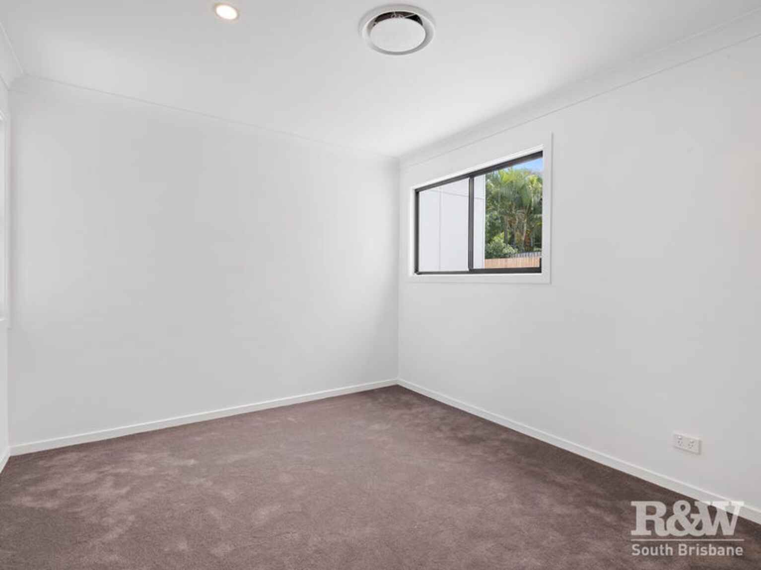 9/50 Norman Avenue Norman Park 9/50 Norman Avenue Norman Park