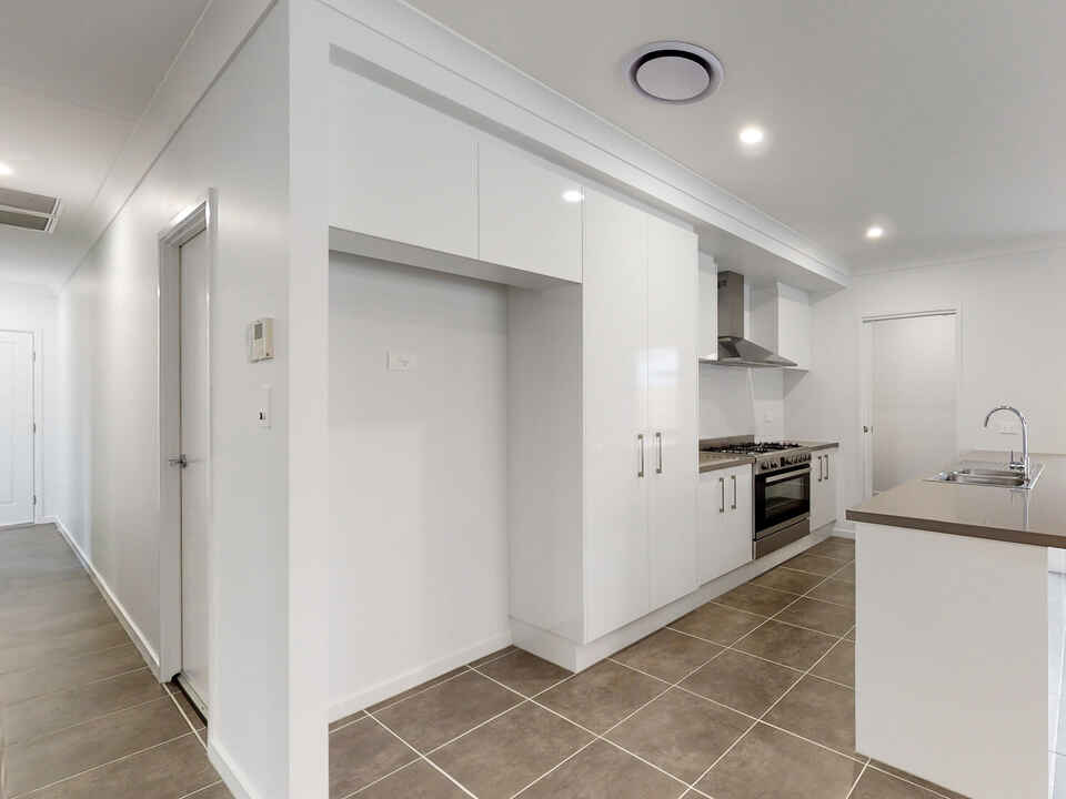 6 Viewpoint Street Pallara