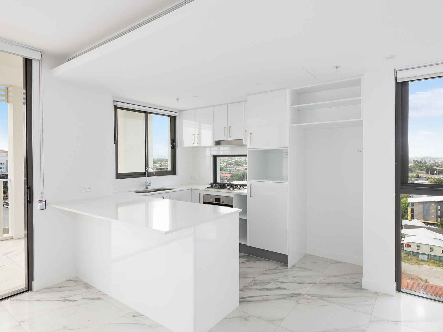 1009/70-74 Carl Street Woolloongabba