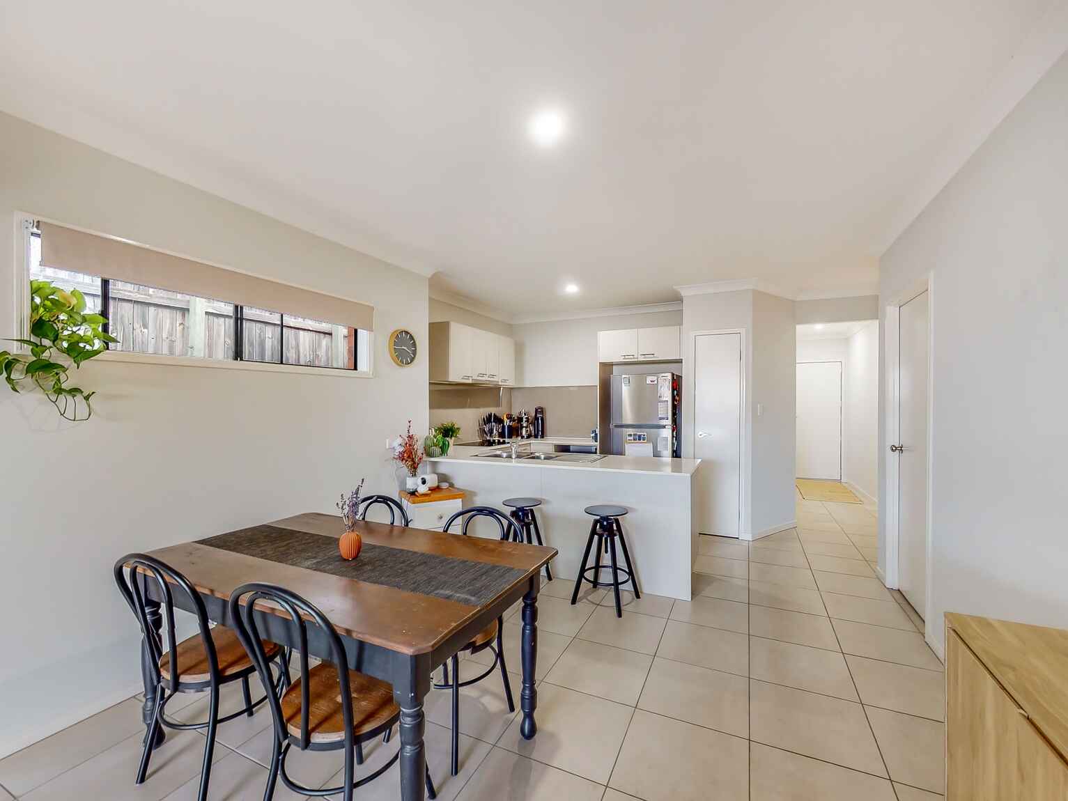 15 Mirage Avenue Springfield Lakes