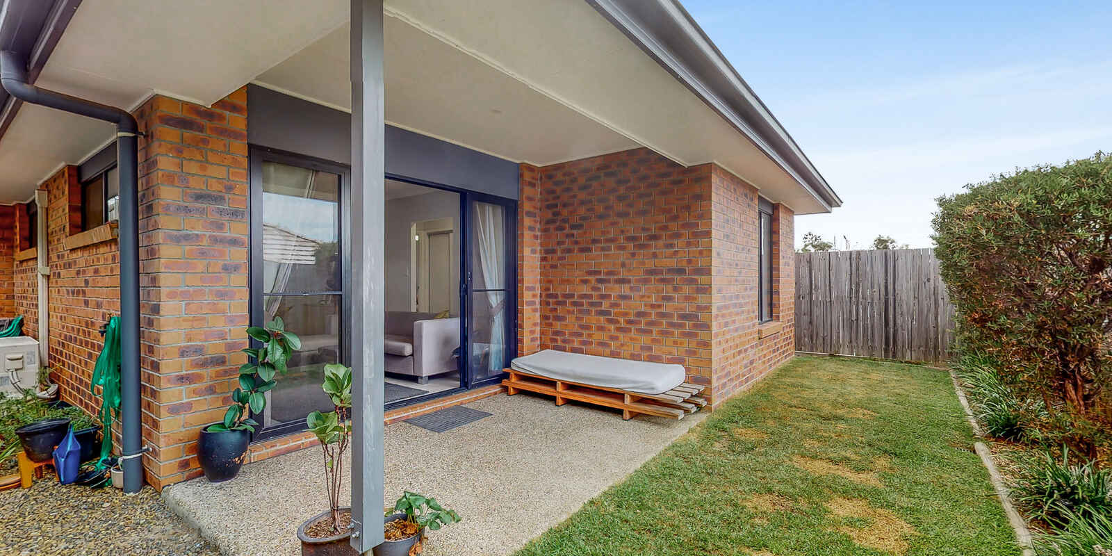 15 Mirage Avenue Springfield Lakes