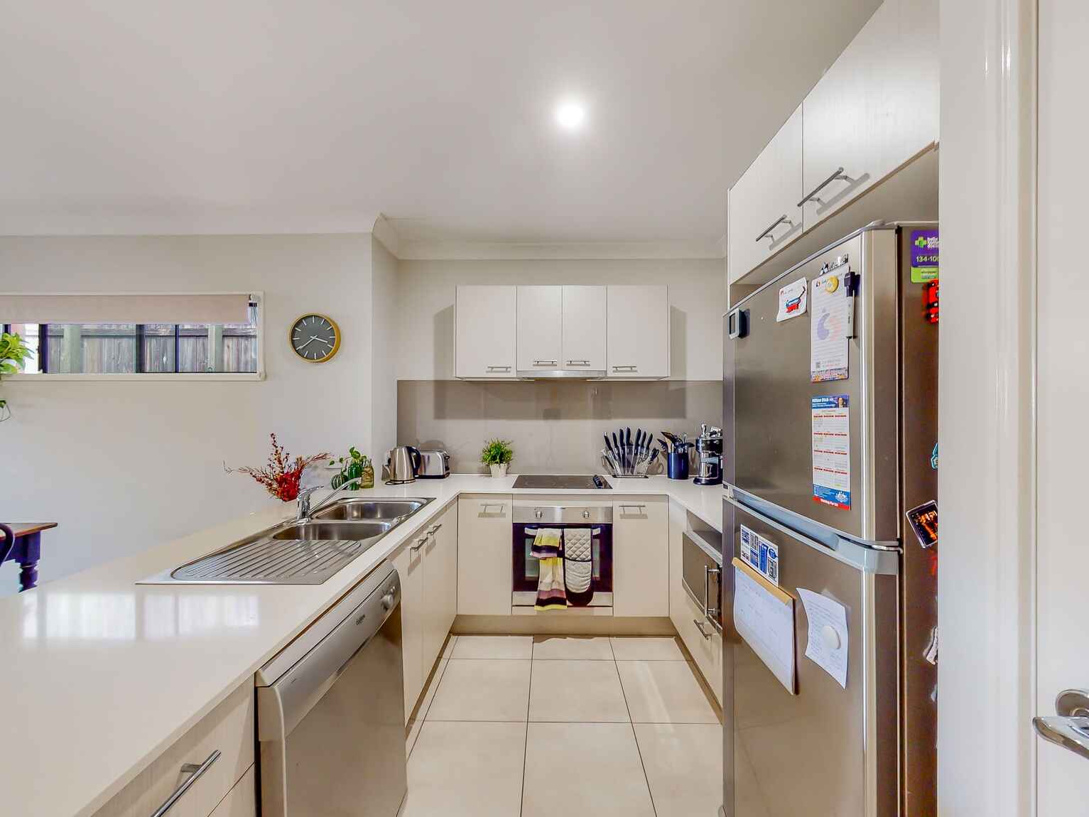 15 Mirage Avenue Springfield Lakes