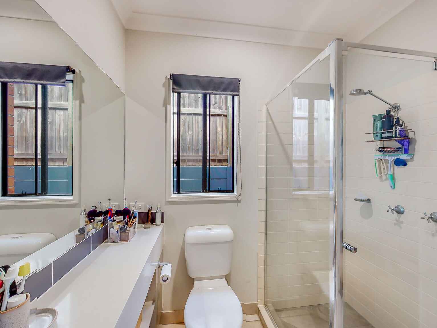 15 Mirage Avenue Springfield Lakes