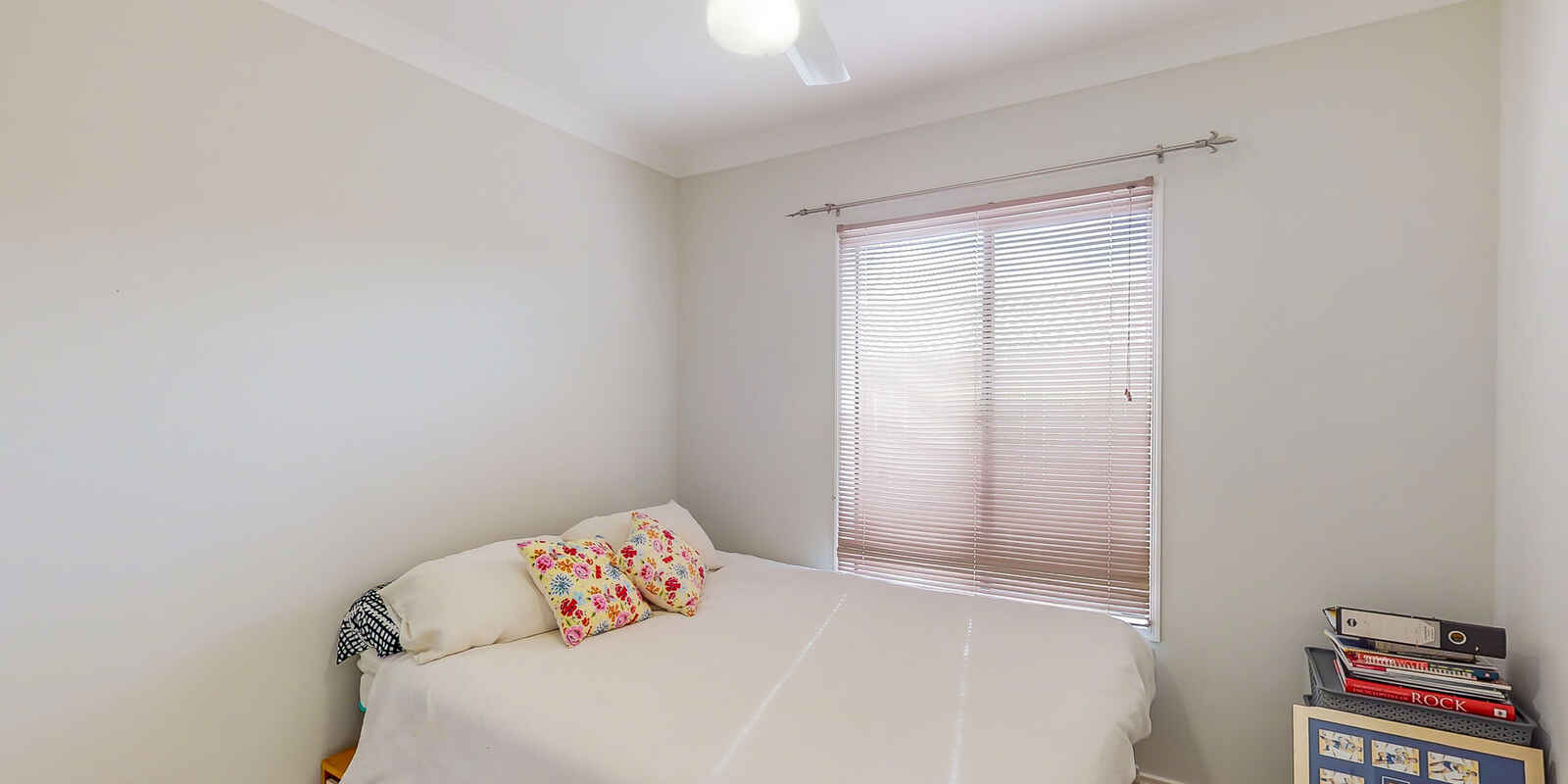 15 Mirage Avenue Springfield Lakes