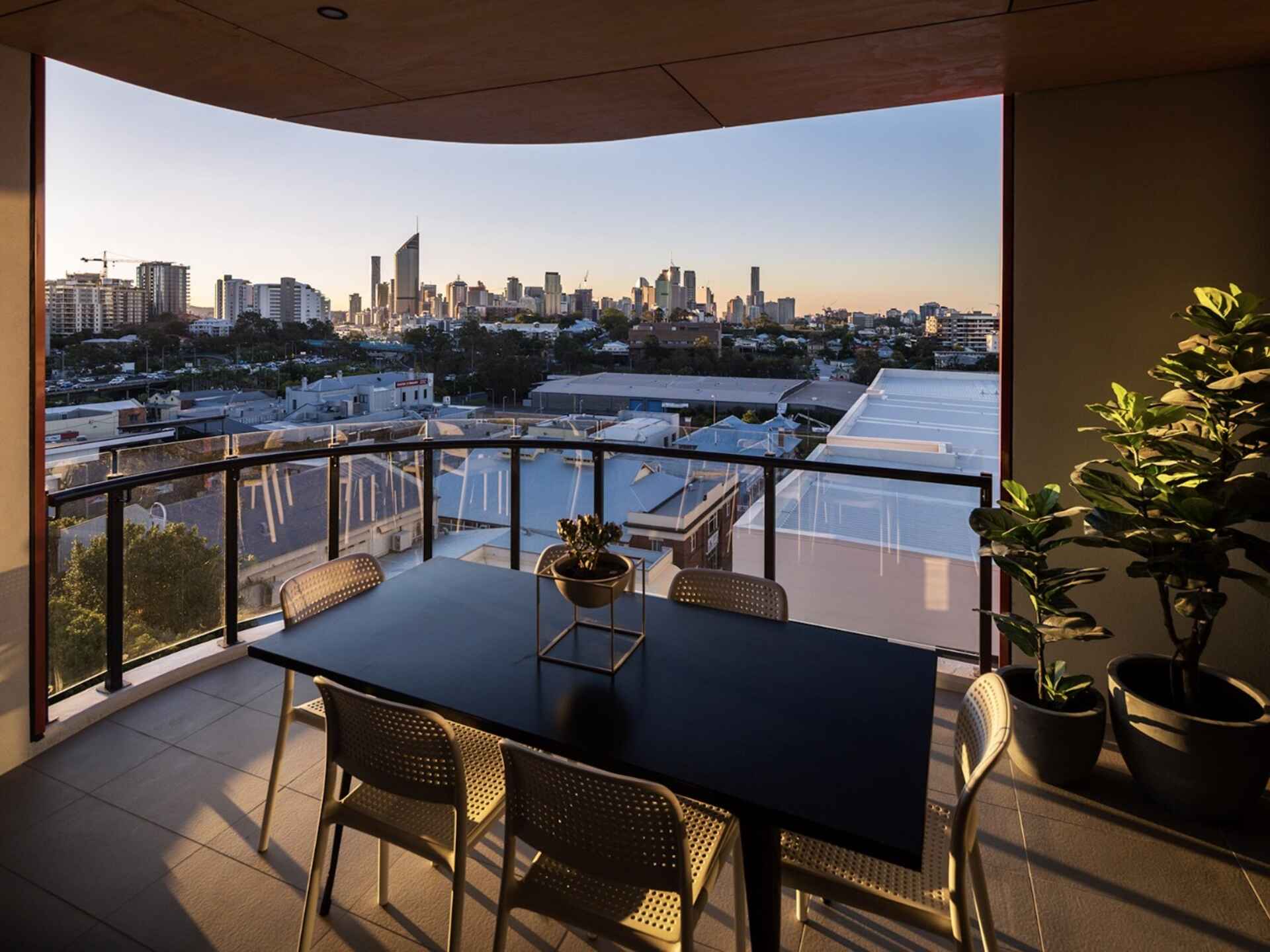 501/18 Hubert Street Woolloongabba