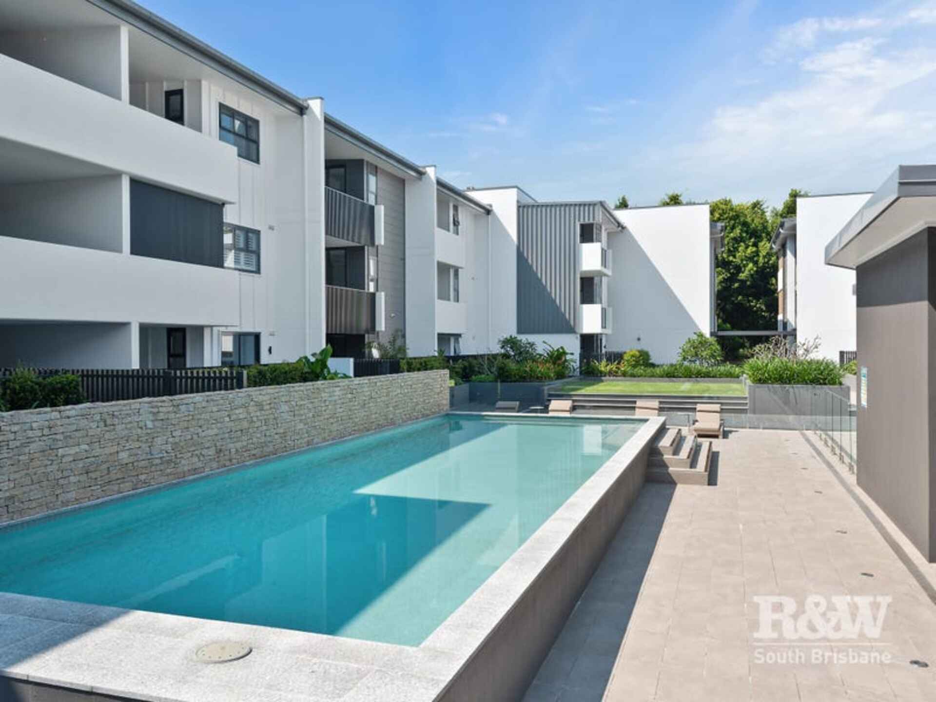 2214/30 Johnston Street Bulimba