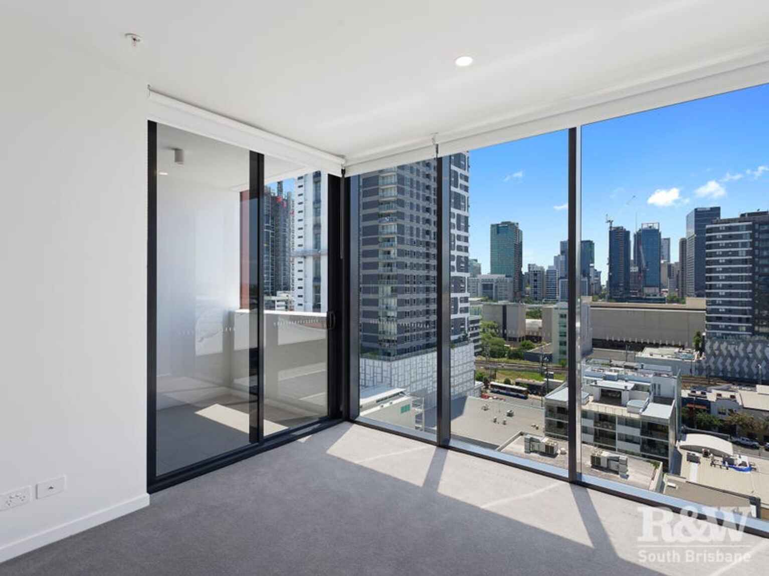 21102/22-28 Merivale Street South Brisbane