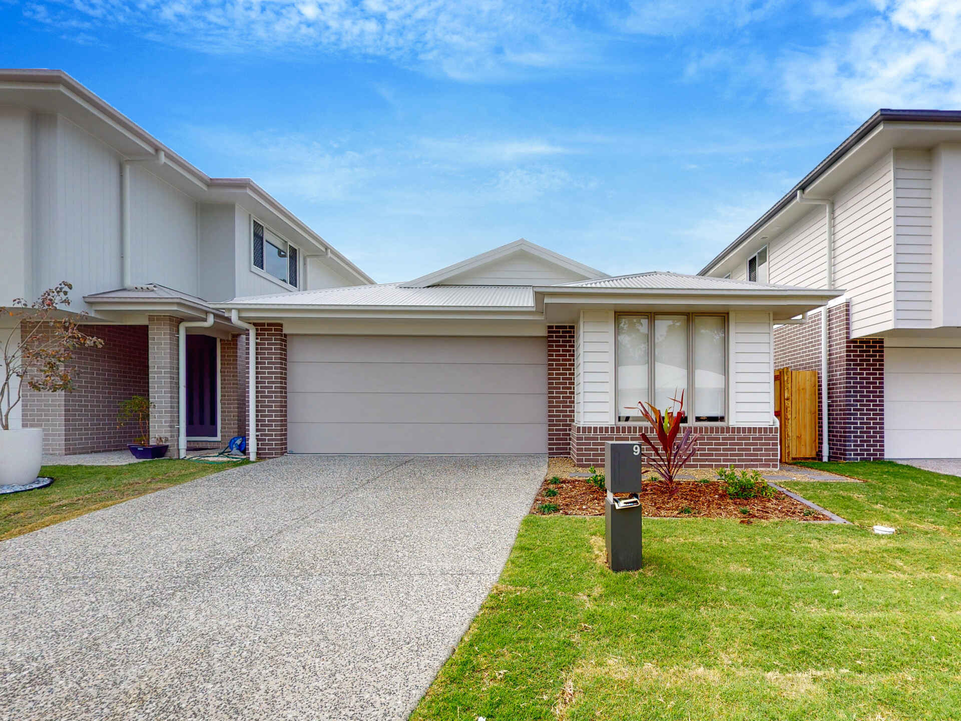 9 Ruchi Place Wynnum West