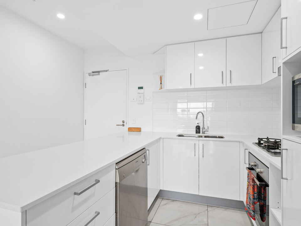 502/70 Carl Street Woolloongabba