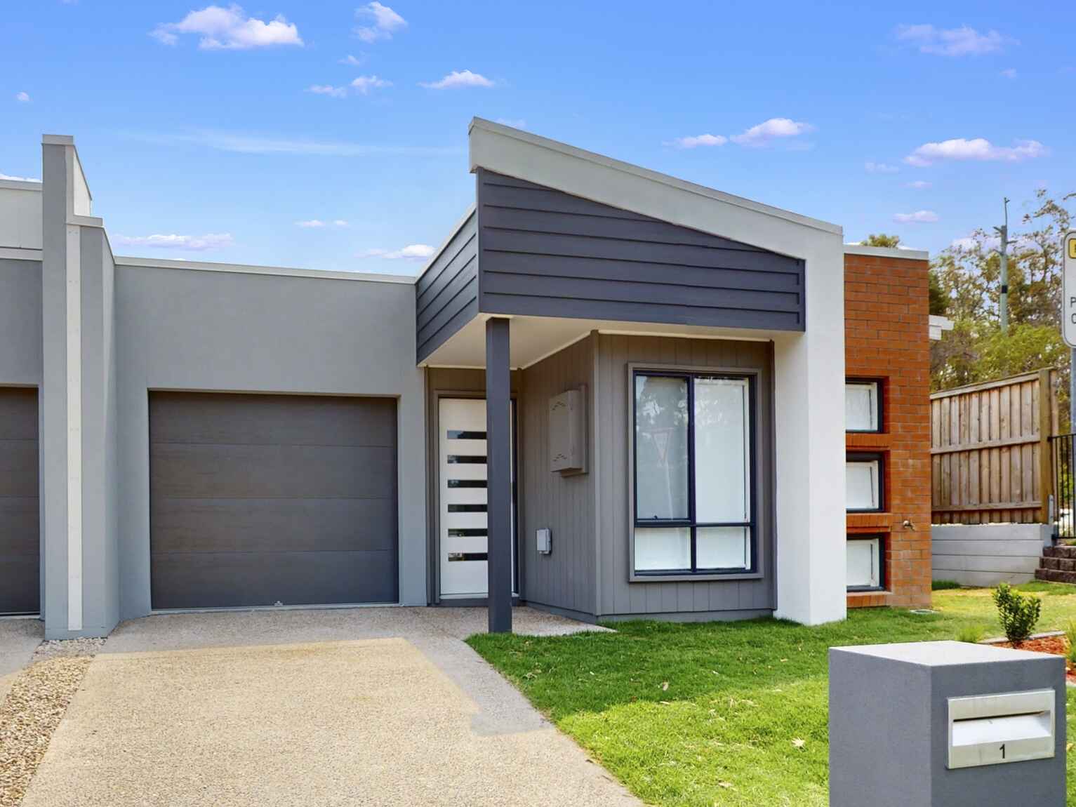 1 Huon Place Hillcrest 1 Huon Place Hillcrest