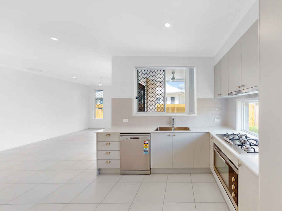 5/10 Loftus Street Deagon