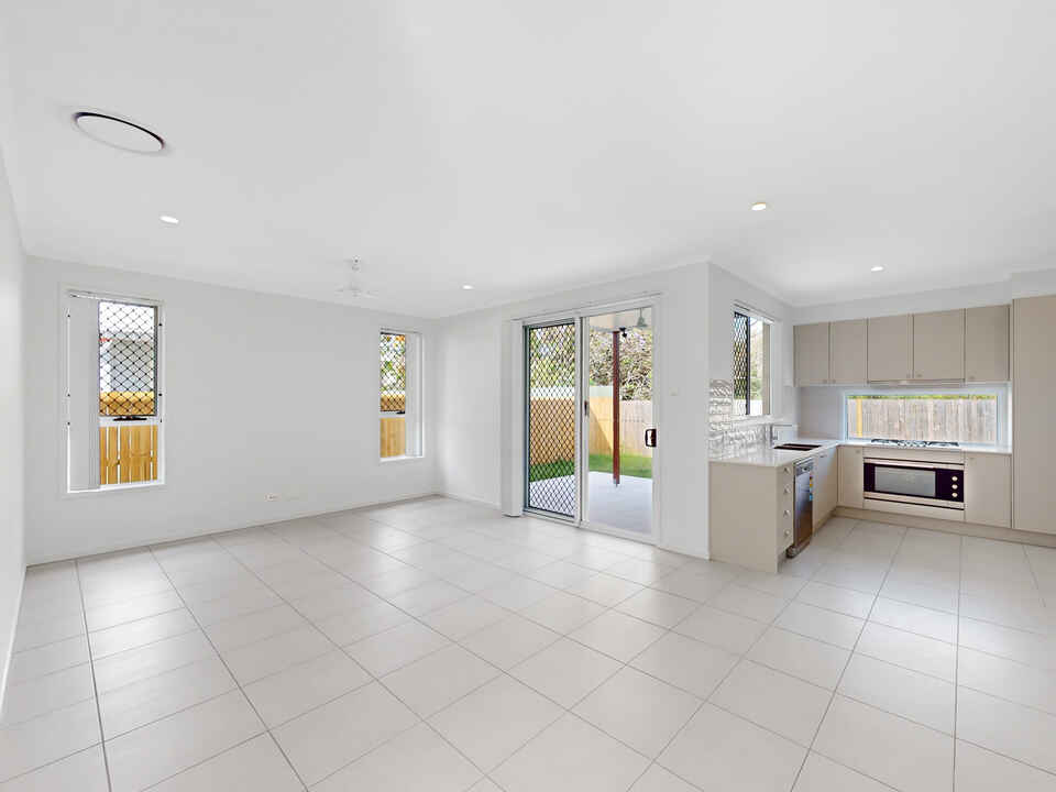 5/10 Loftus Street Deagon