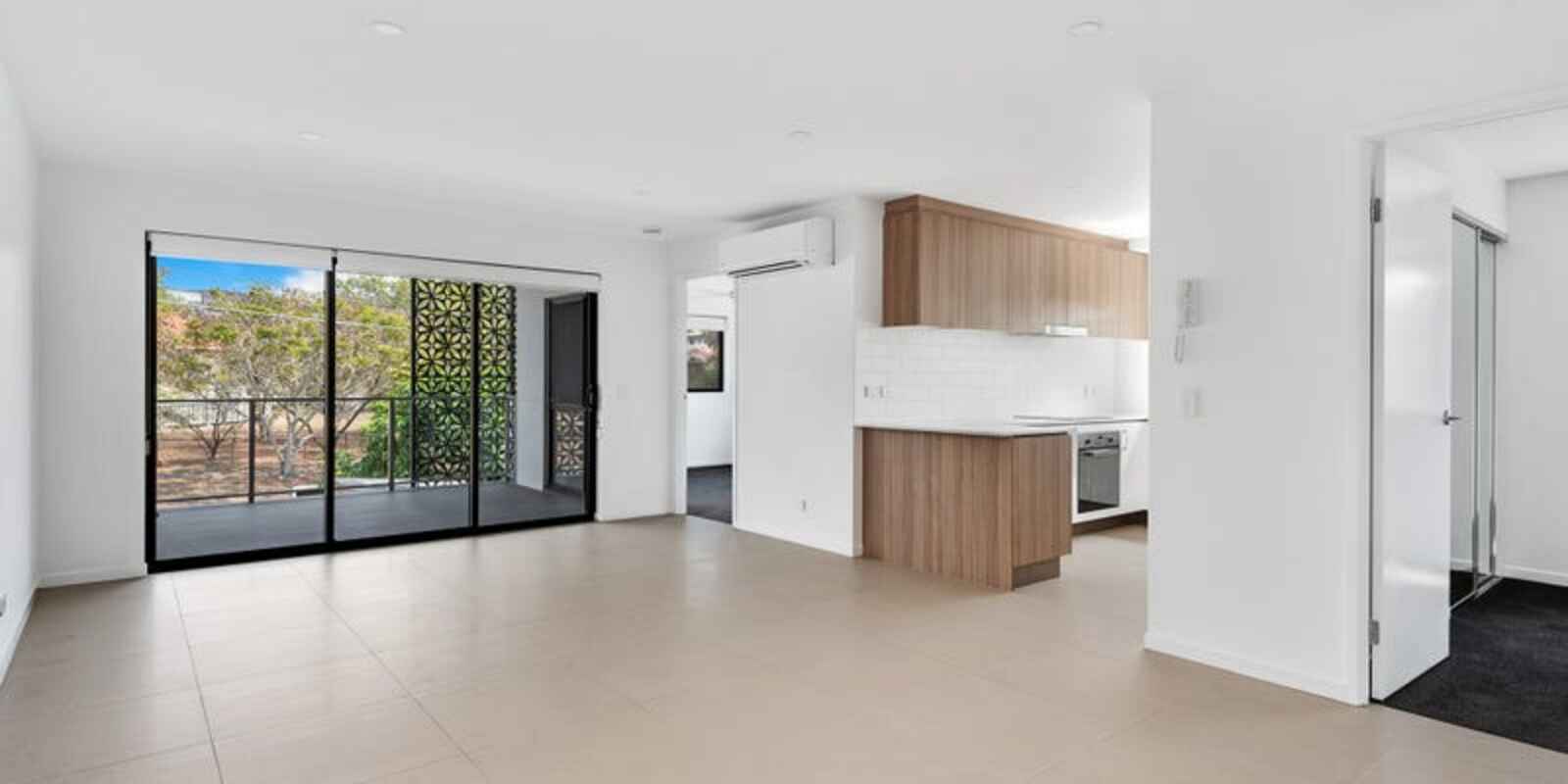 2/49 Northcliffe Street Murarrie