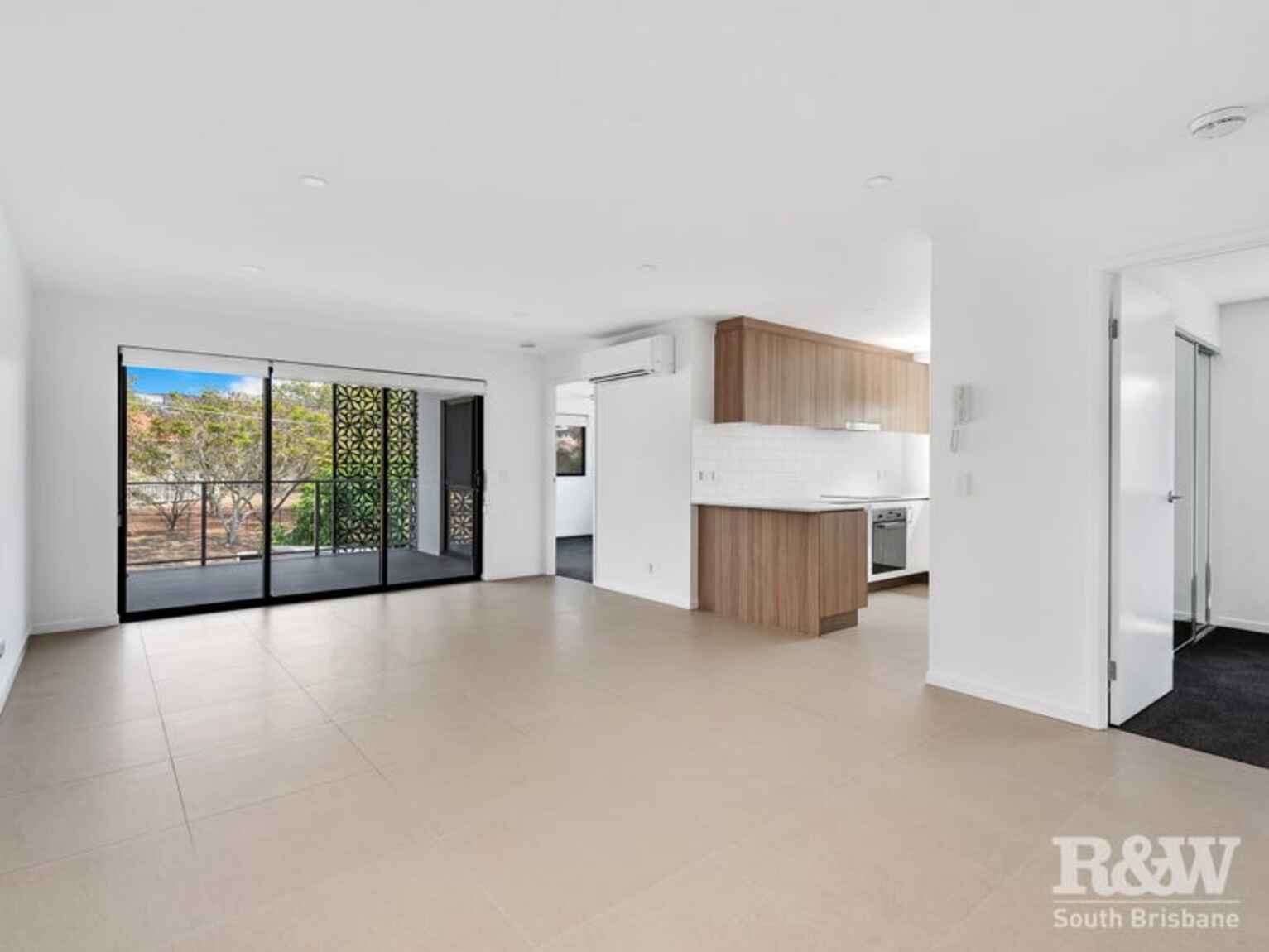 2/49 Northcliffe Street Murarrie
