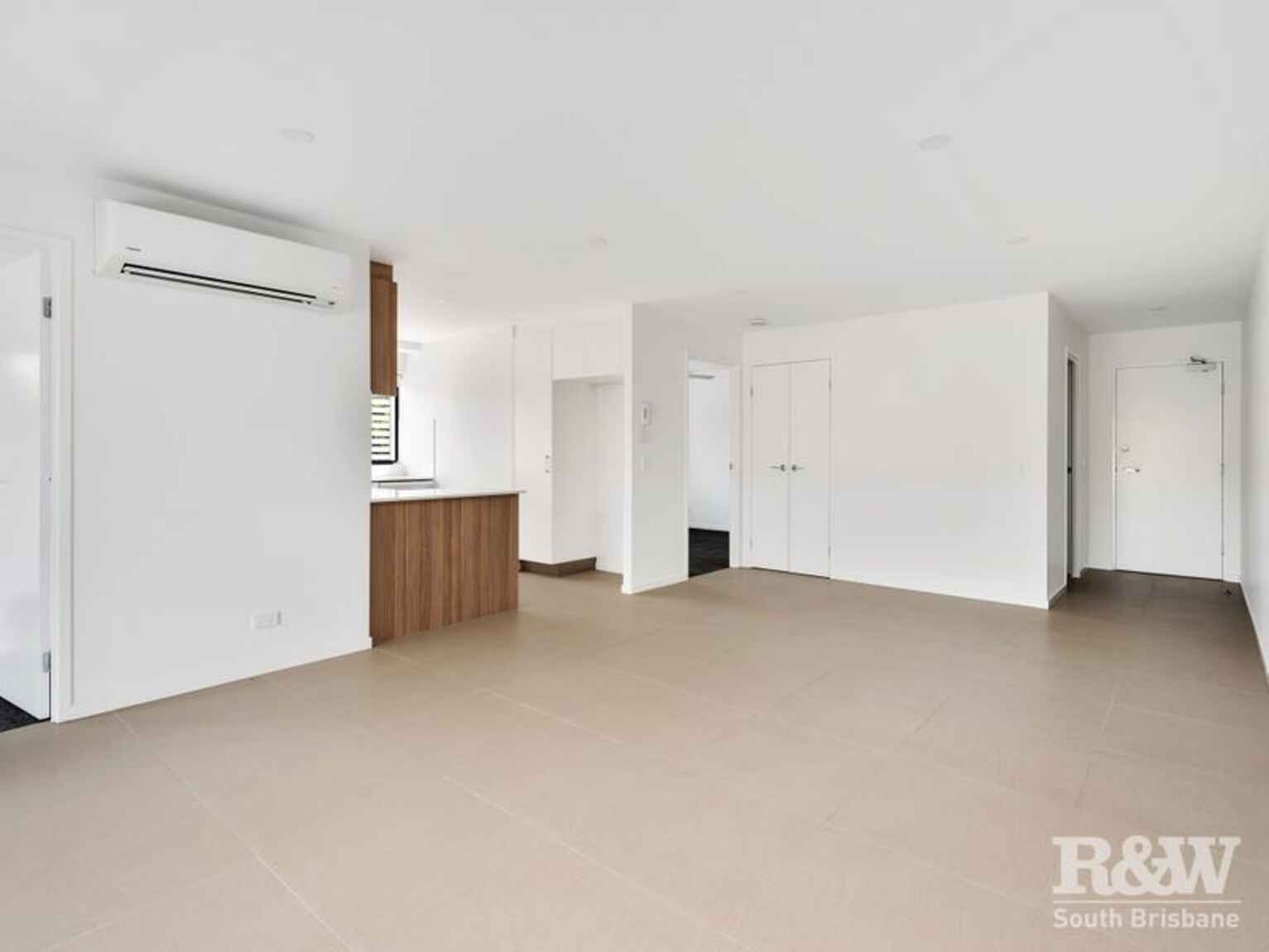 2/49 Northcliffe Street Murarrie
