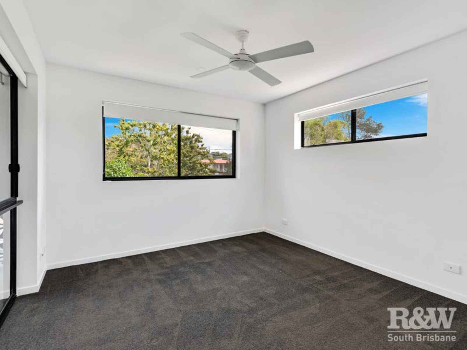 2/49 Northcliffe Street Murarrie