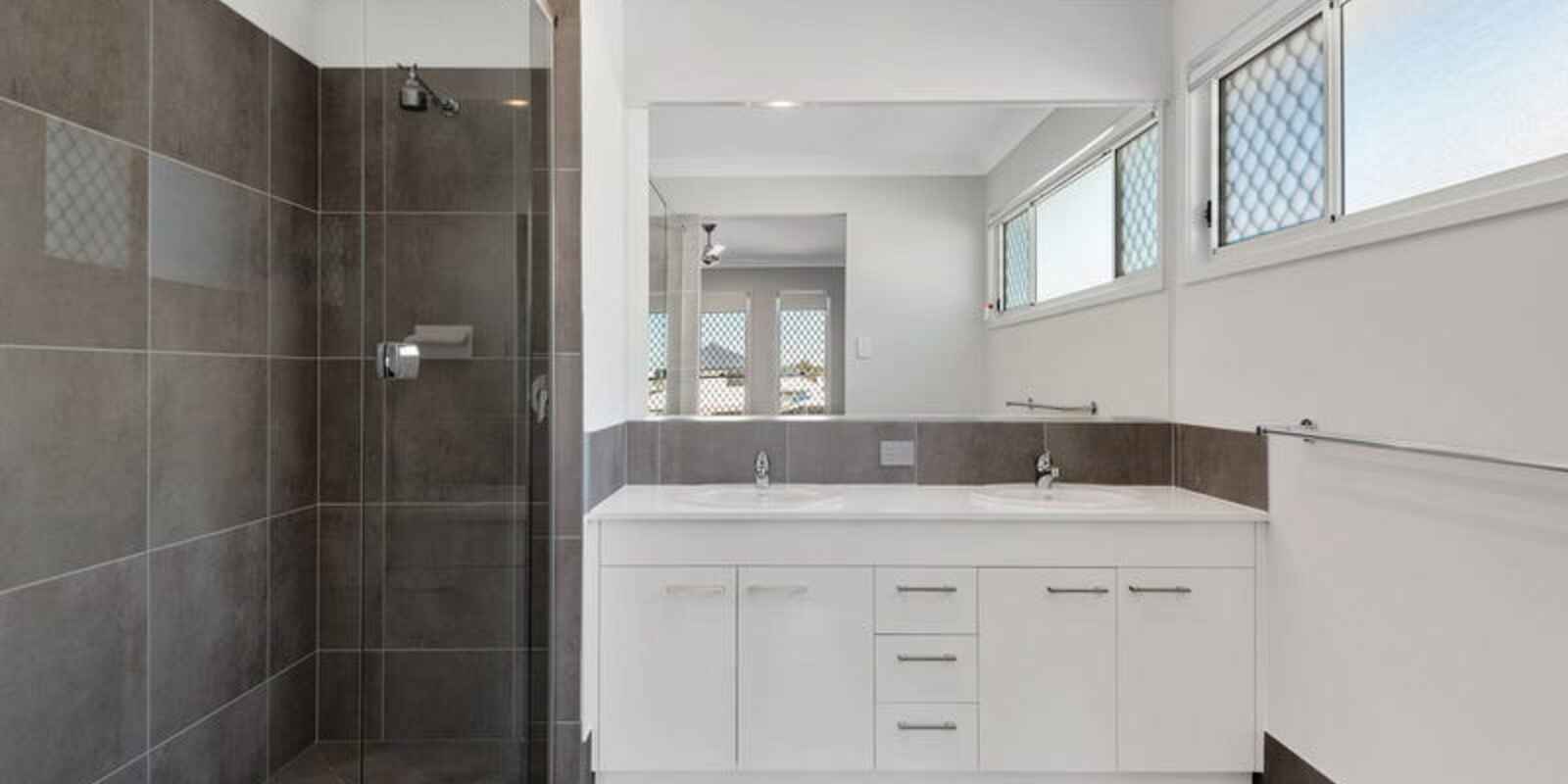 26 Solo Street Newport 26 Solo Street Newport