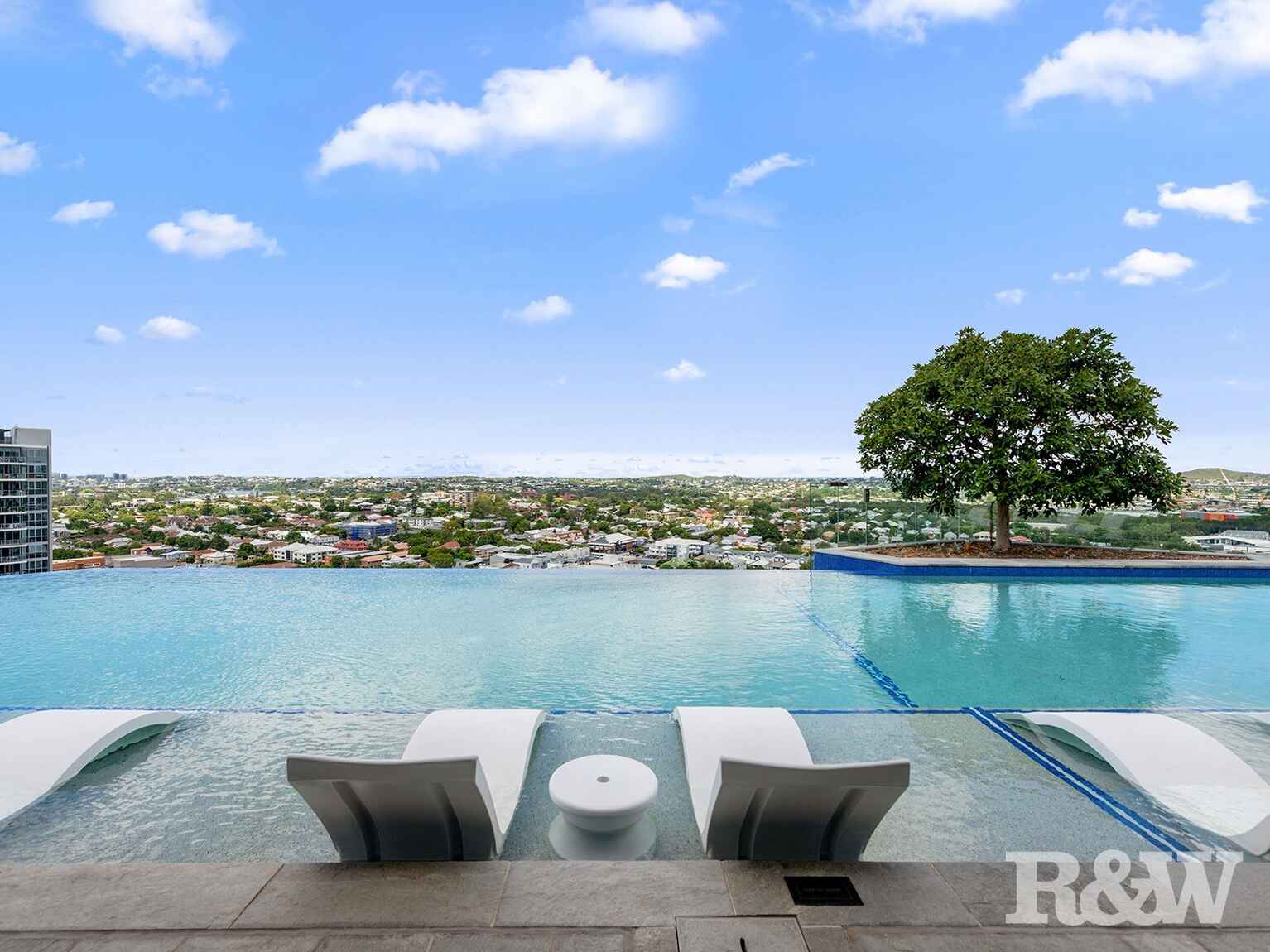 1012/62 Logan Road Woolloongabba
