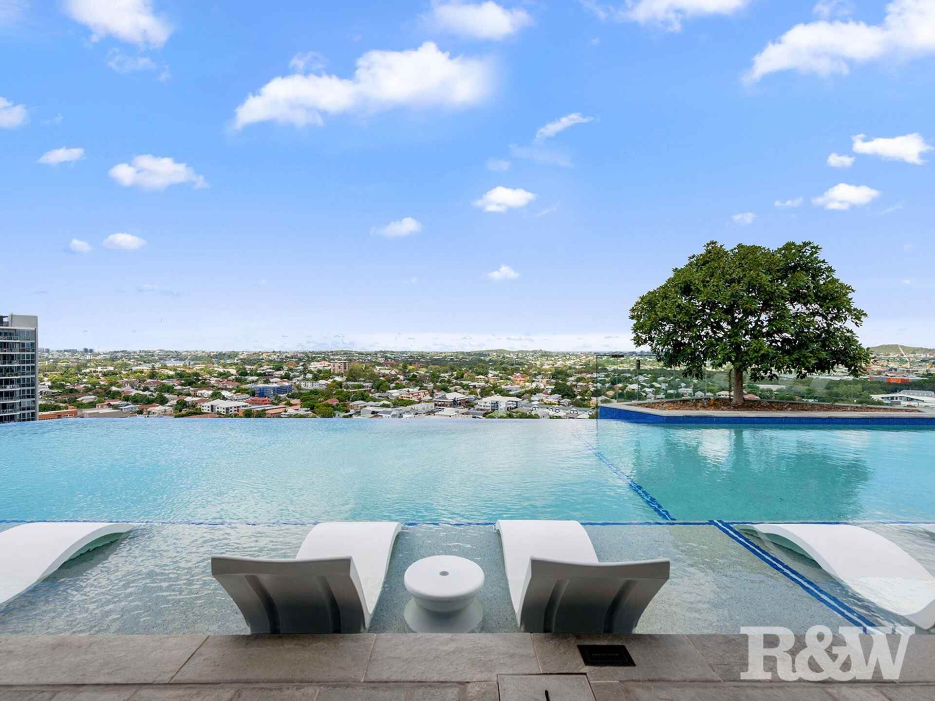 1012/62 Logan Road Woolloongabba