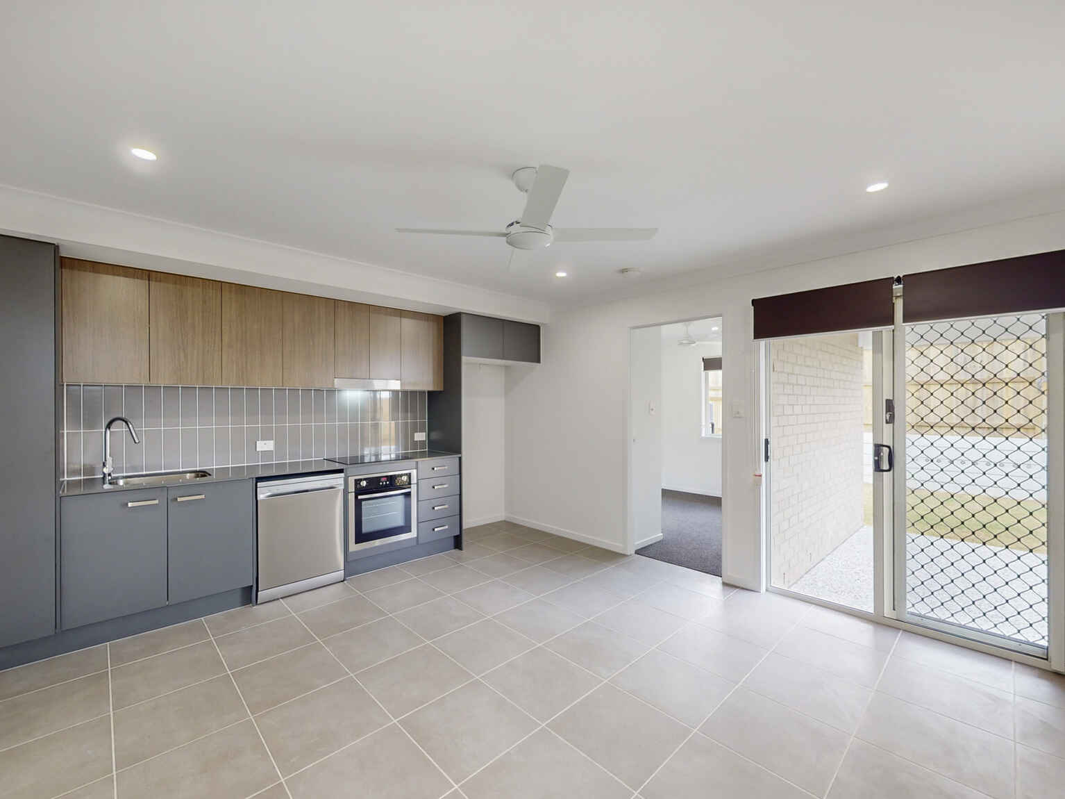2/9 Platell Street Logan Reserve