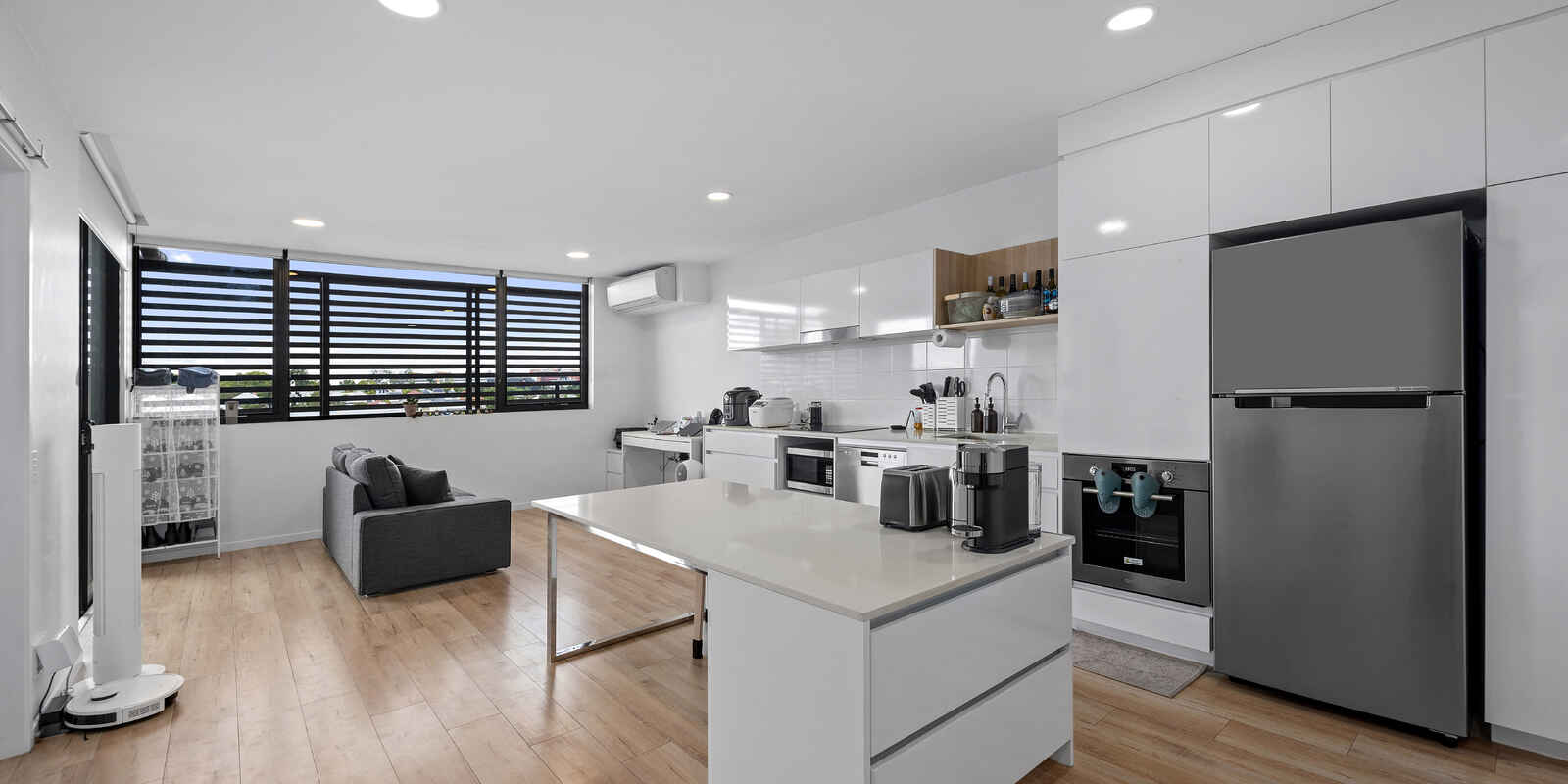 508/21 Nile Street Woolloongabba