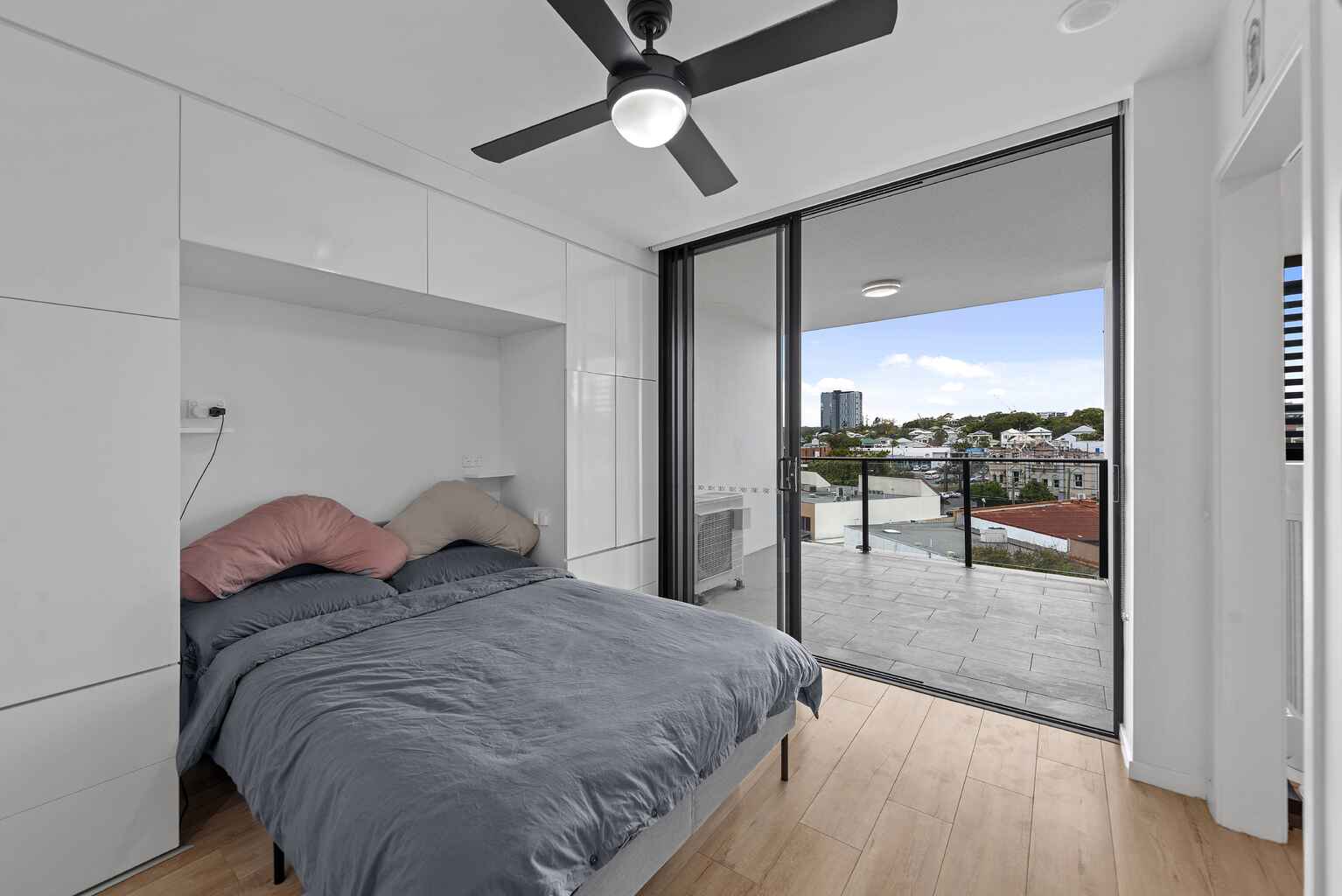 508/21 Nile Street Woolloongabba