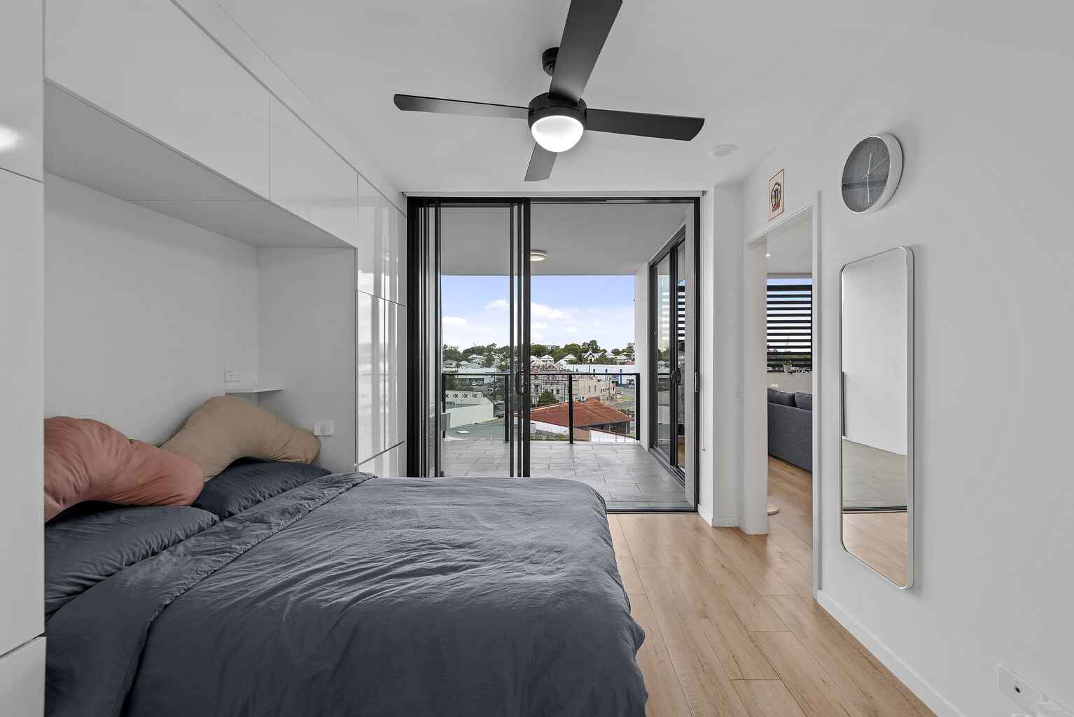 508/21 Nile Street Woolloongabba