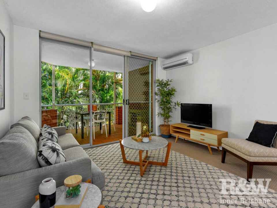 15/22 York Street Indooroopilly