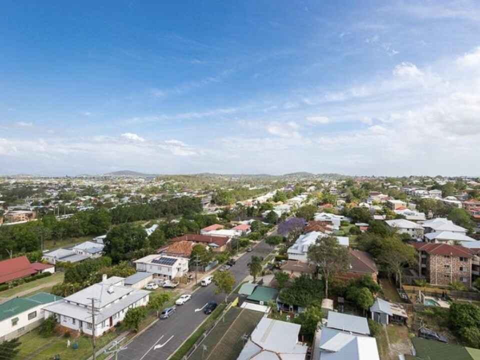 305/70 Carl Street Woolloongabba
