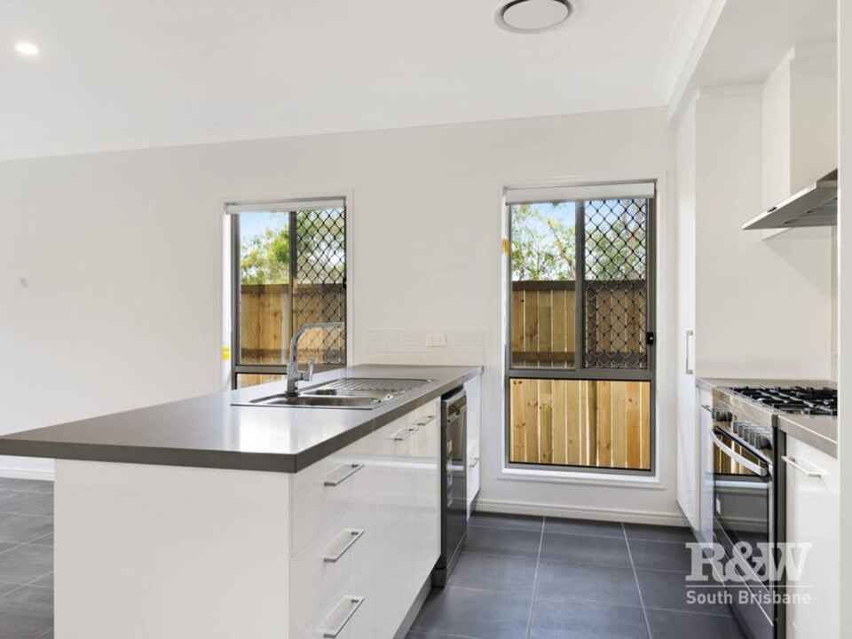 35 Sunbury Street Pallara
