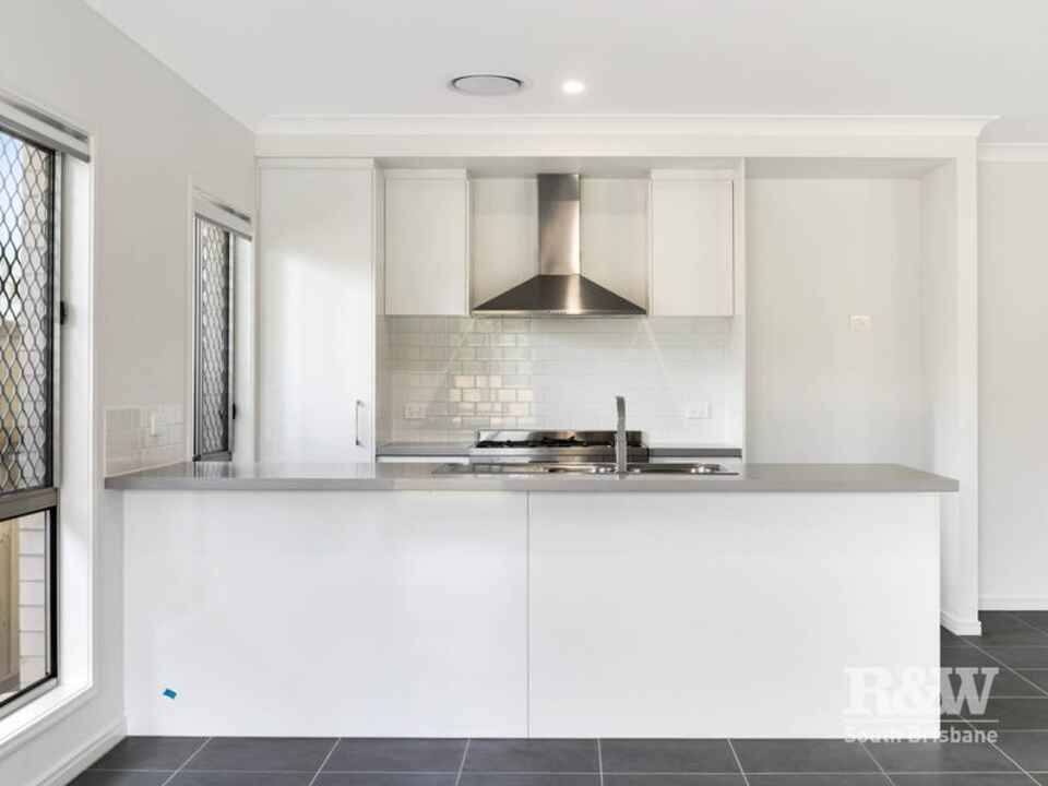 35 Sunbury Street Pallara
