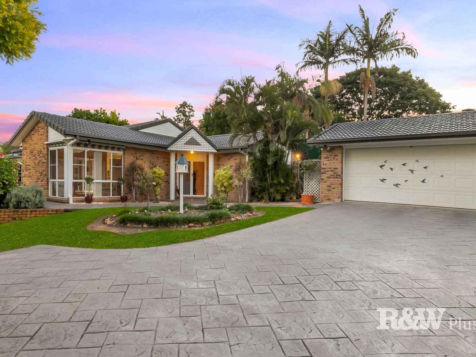 50 Pioneer Crescent Bellbowrie