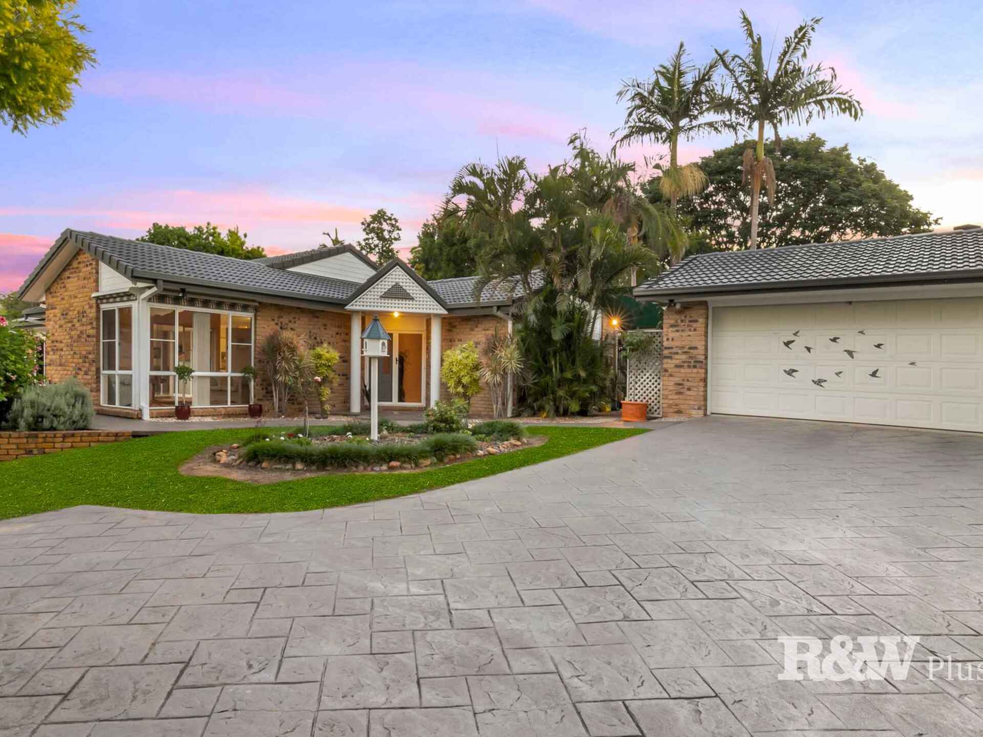 50 Pioneer Crescent Bellbowrie
