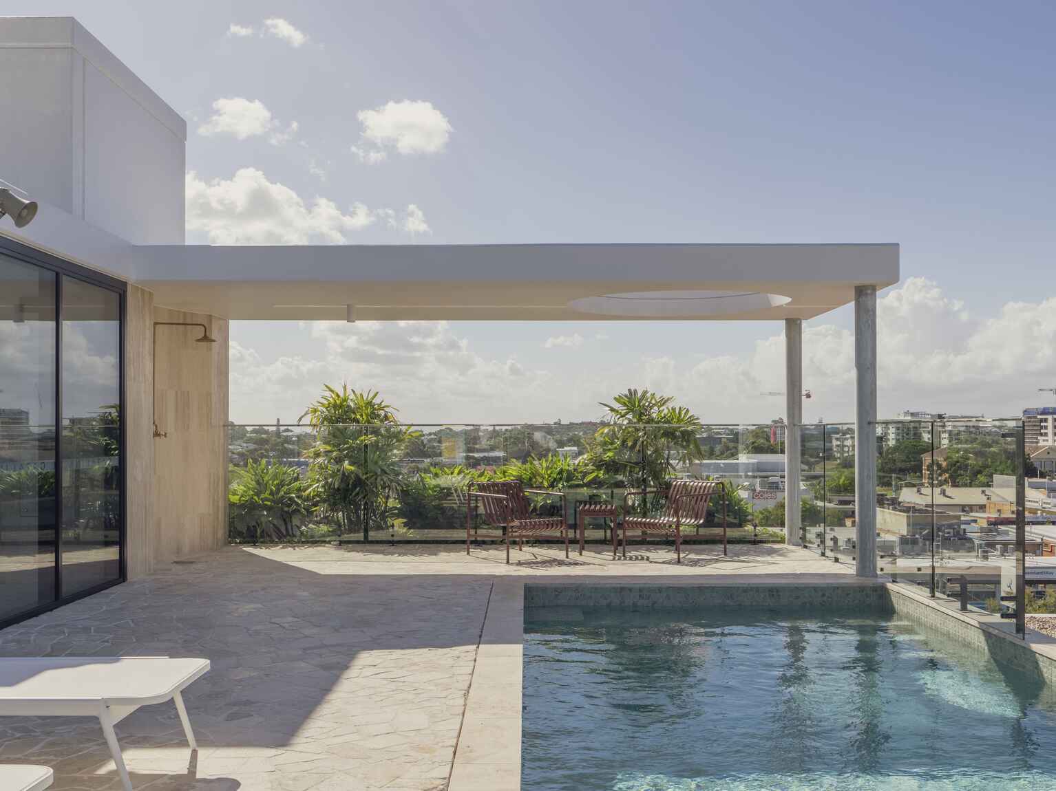 403/117 Chestnut Street Wynnum