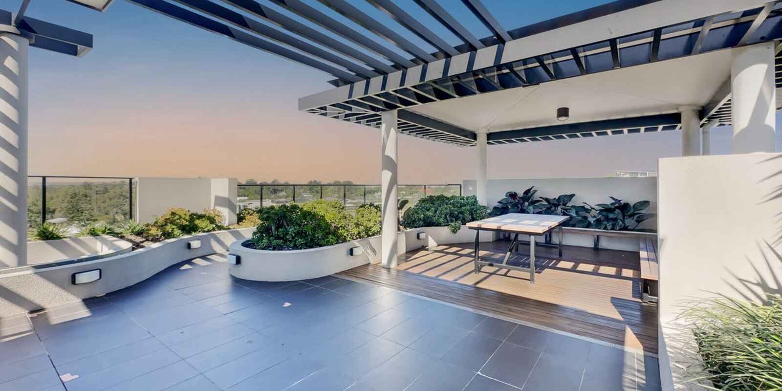 306/131 Clarence Road Indooroopilly