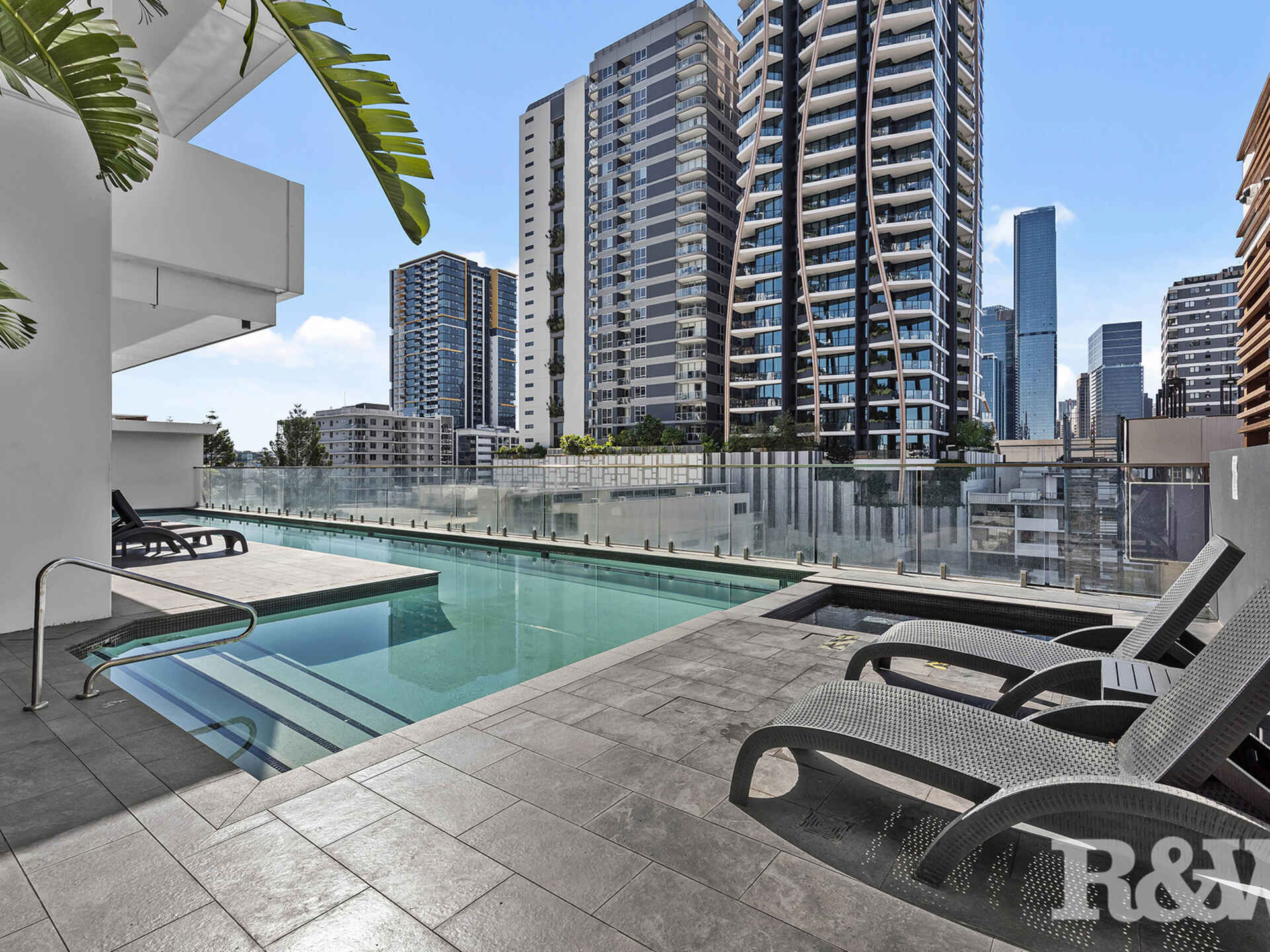 21102/28 Merivale Street South Brisbane
