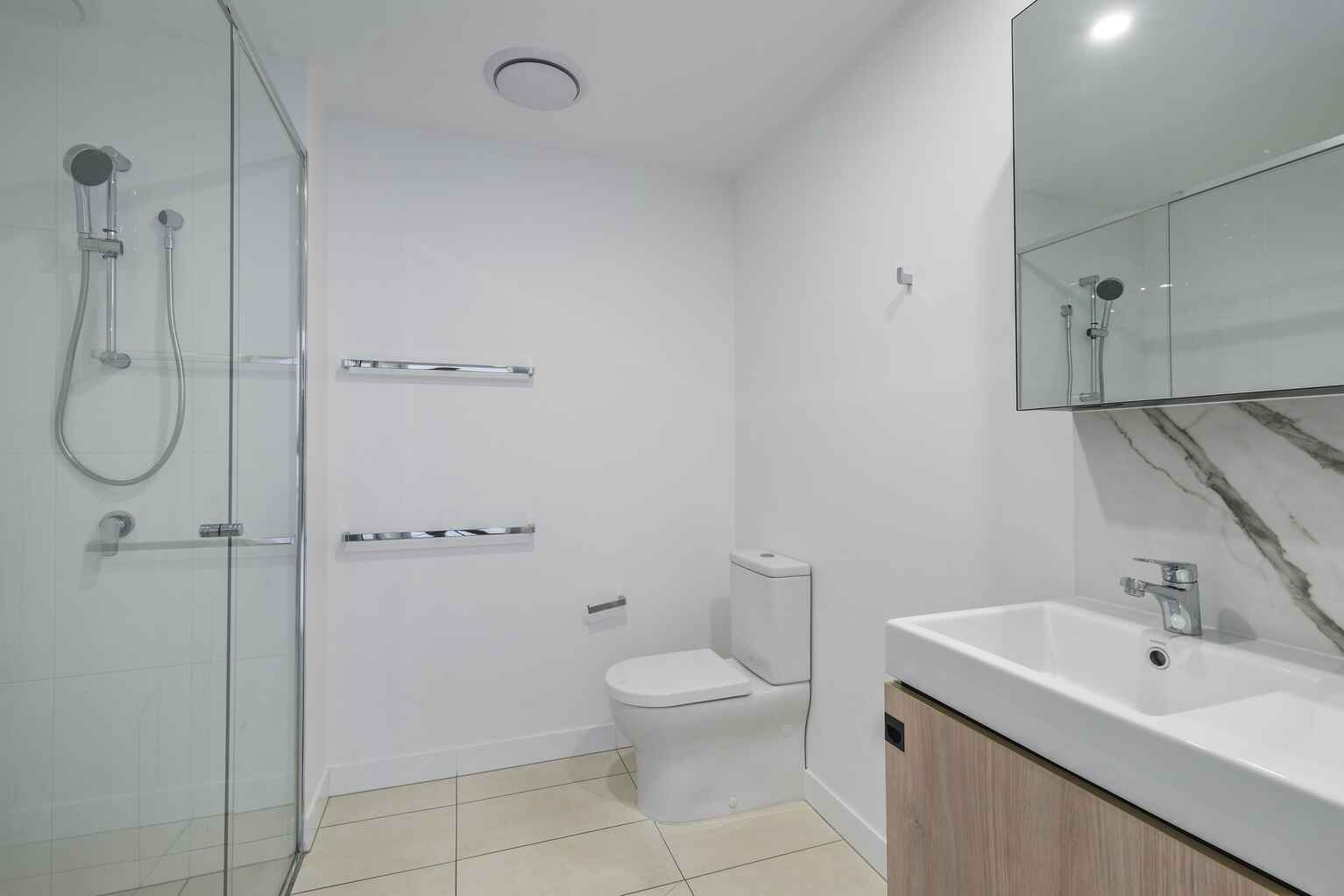 404/19 Hope Street South Brisbane 404/19 Hope Street South Brisbane