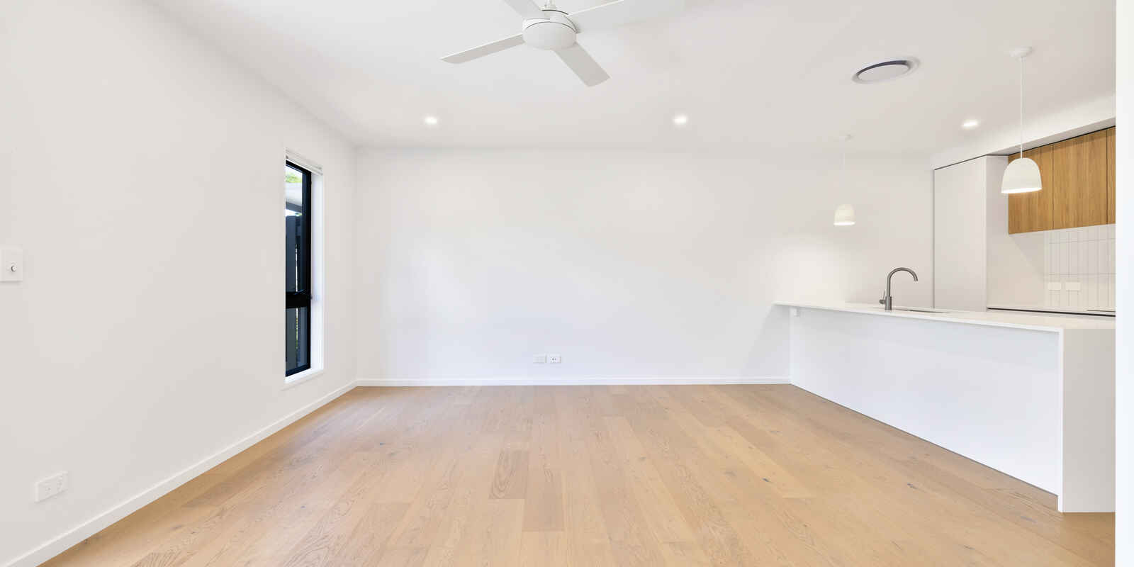 80/7 Lawrence Lyons Place Kenmore 80/7 Lawrence Lyons Place Kenmore