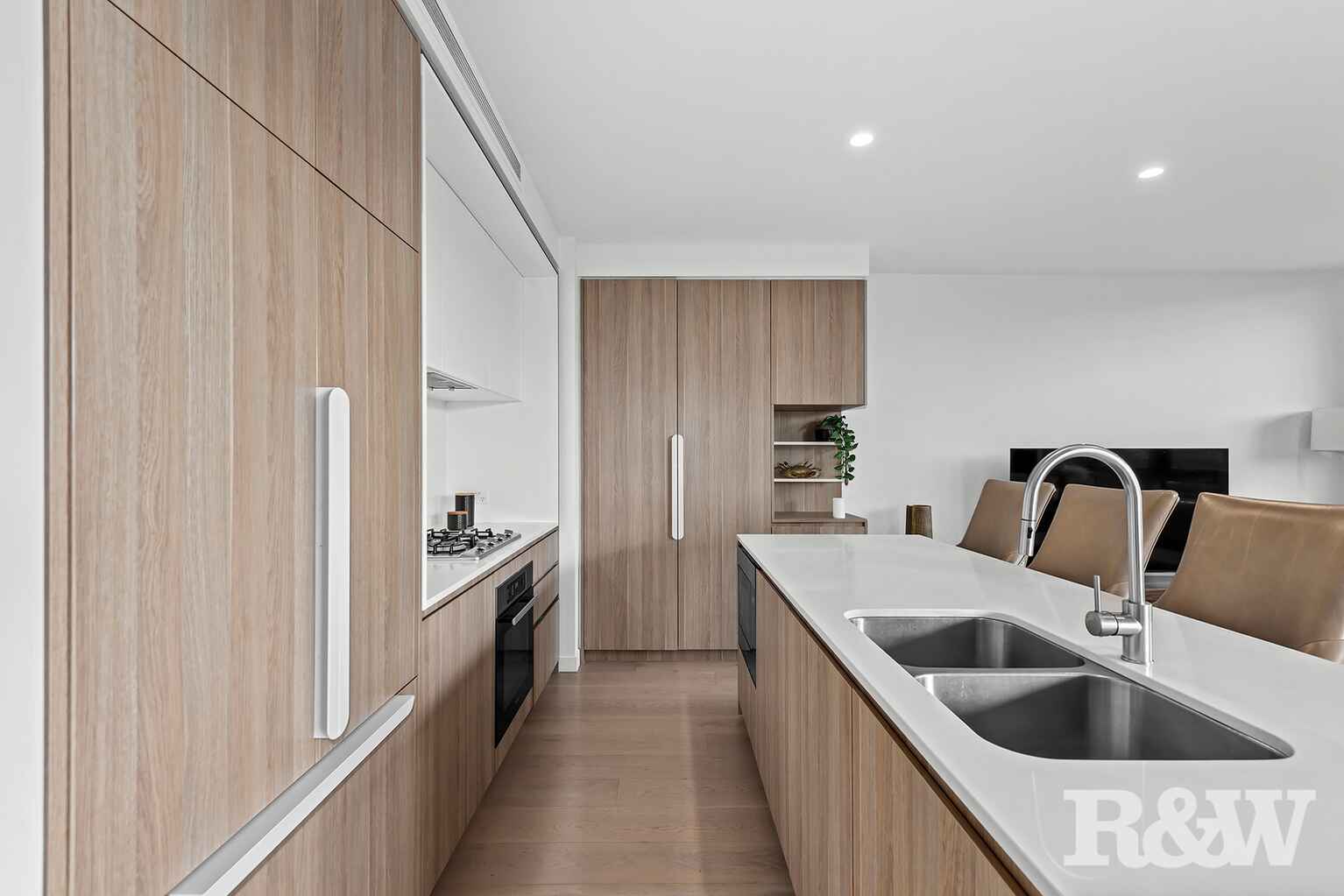 2508/140 Wellington Road East Brisbane