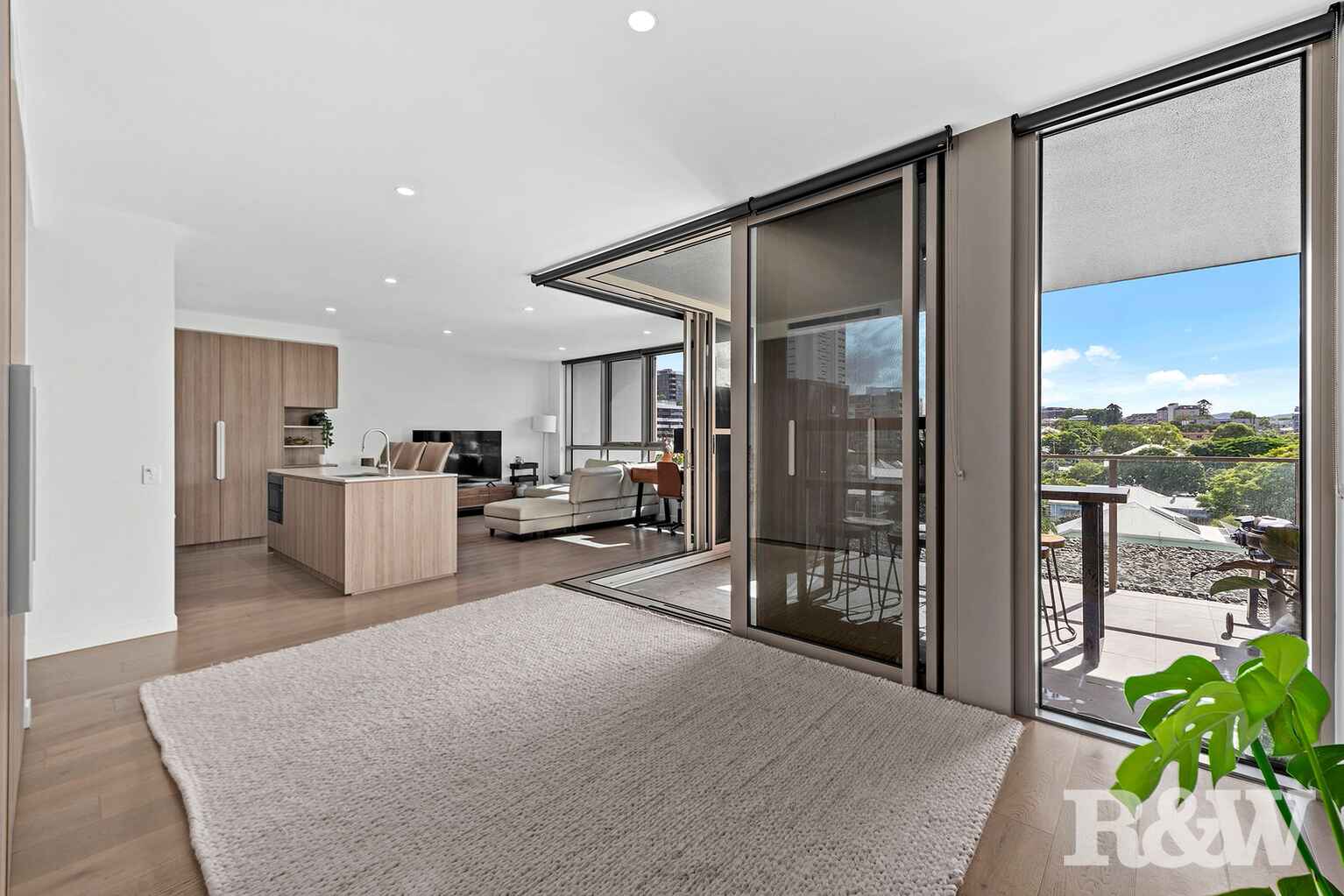 2508/140 Wellington Road East Brisbane