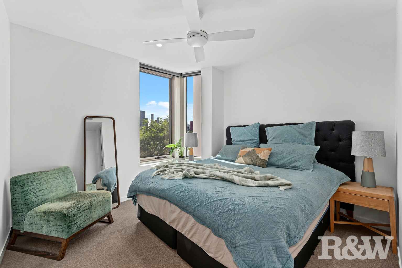 2508/140 Wellington Road East Brisbane